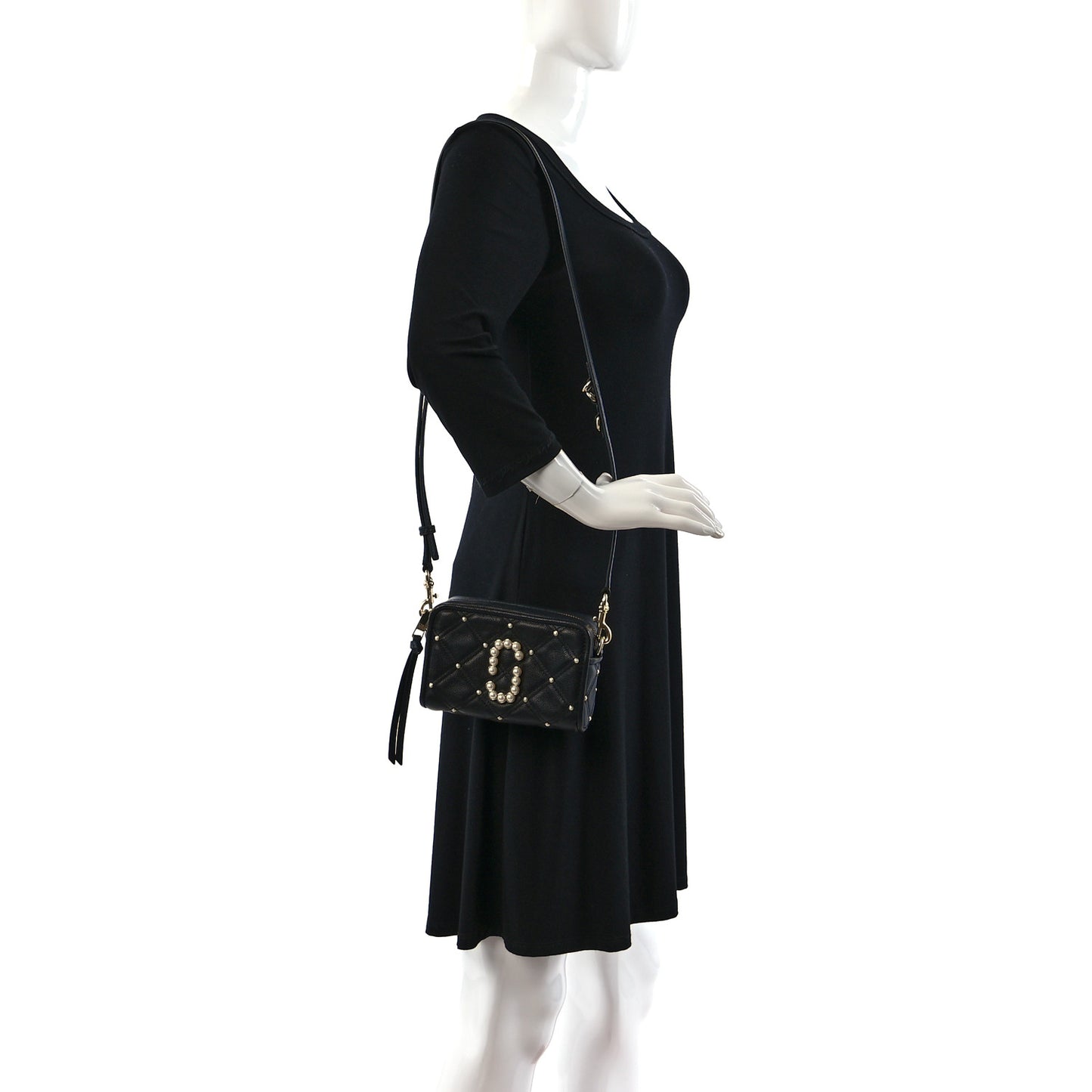 Calfskin Quilted Pearl The Softshot 17 Crossbody Black