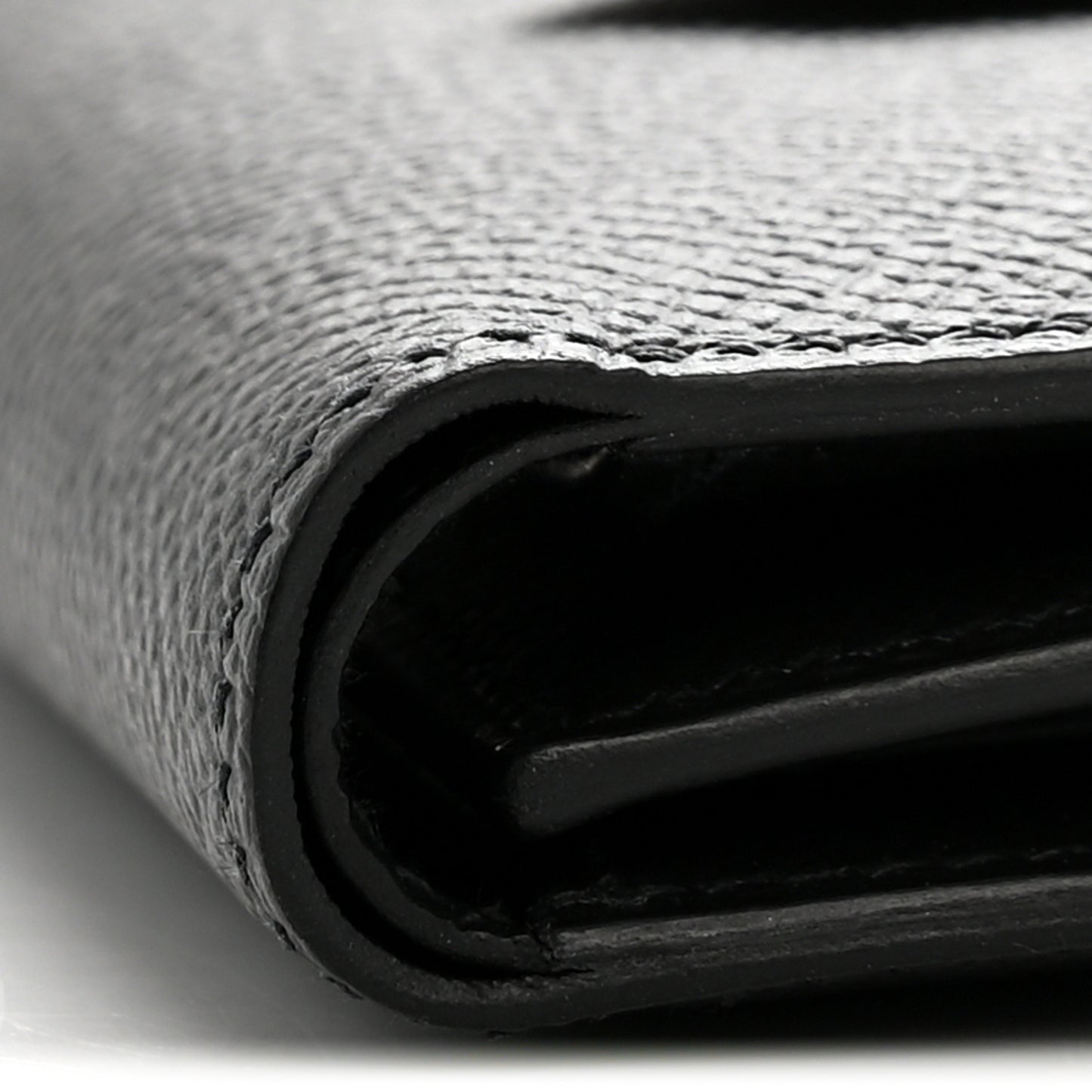 Epsom Tri-Fold Compact Bearn Wallet Black