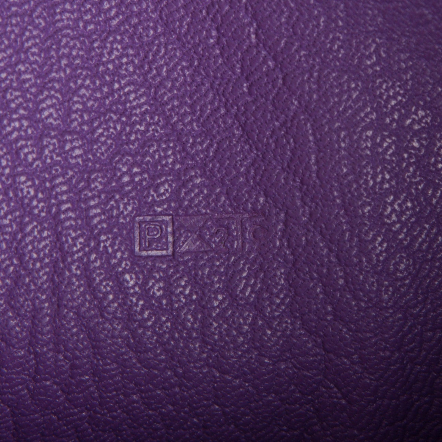 Chevre Mysore Evelyne Long Wallet Parme