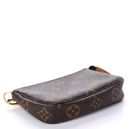 Louis Vuitton Monogram Mini Pochette Accessories 4 of 9