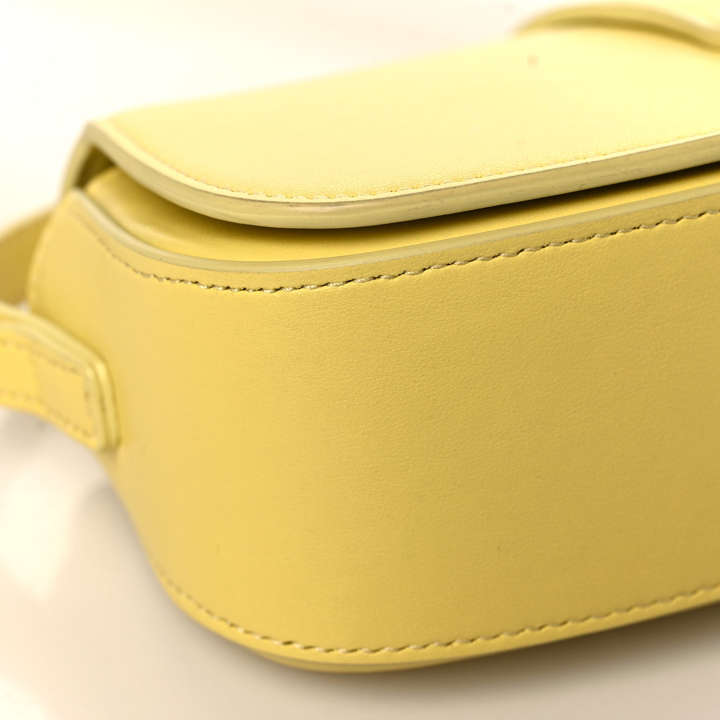 Smooth Calfskin Tabou Clutch On Strap Acacla