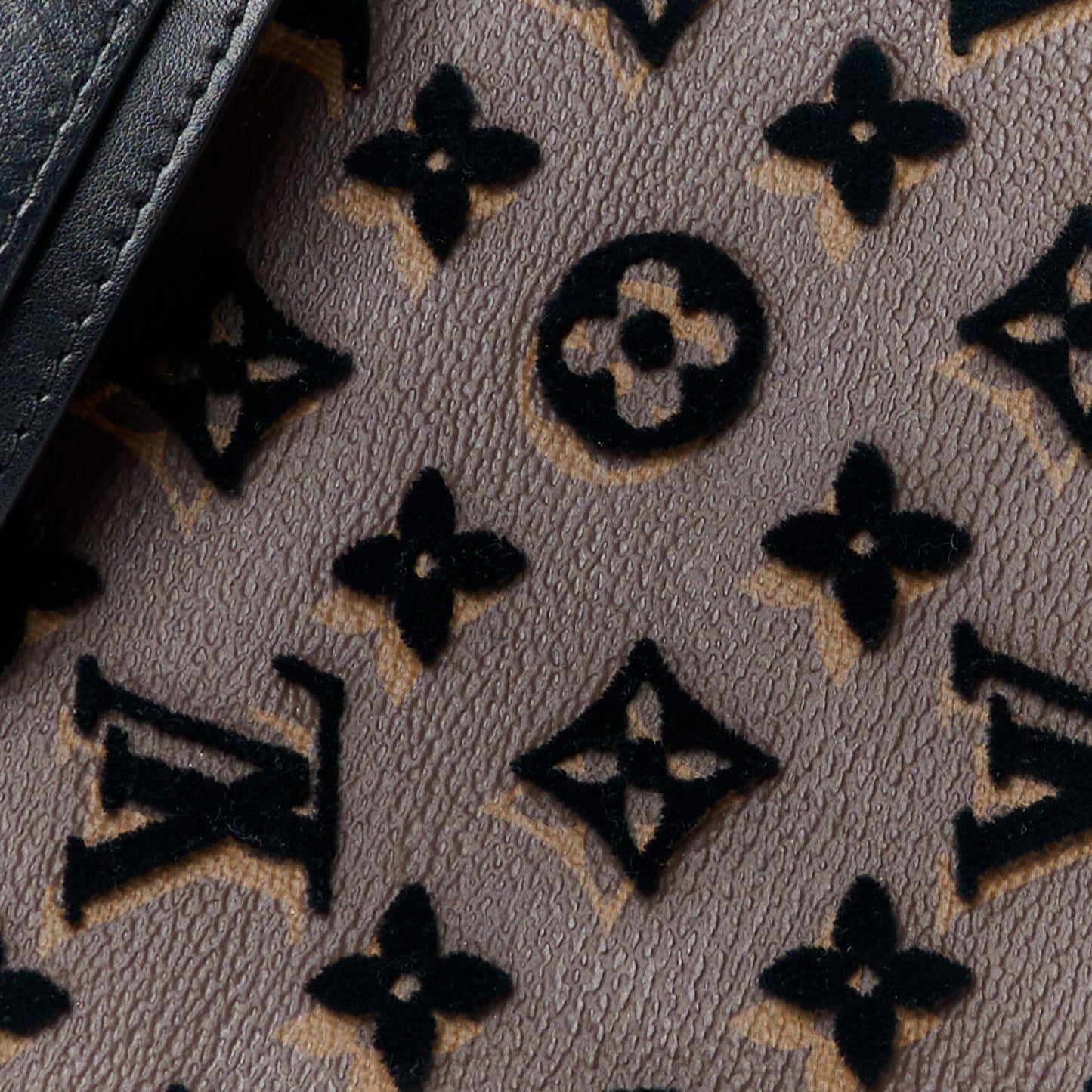 Monogram Tuffetage Triangle Messenger Black