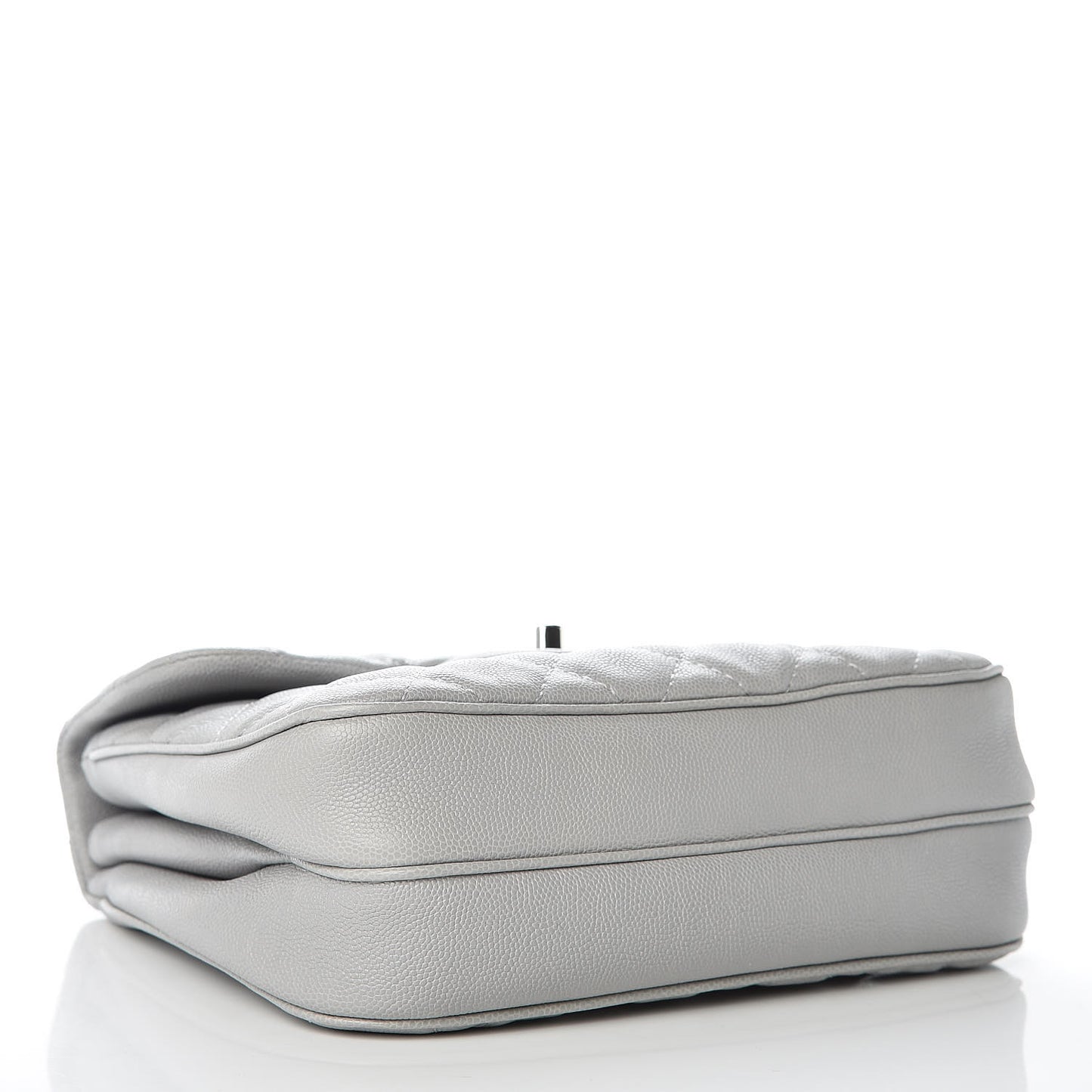 Caviar Quilted Medium Urban Companion Flap Grey