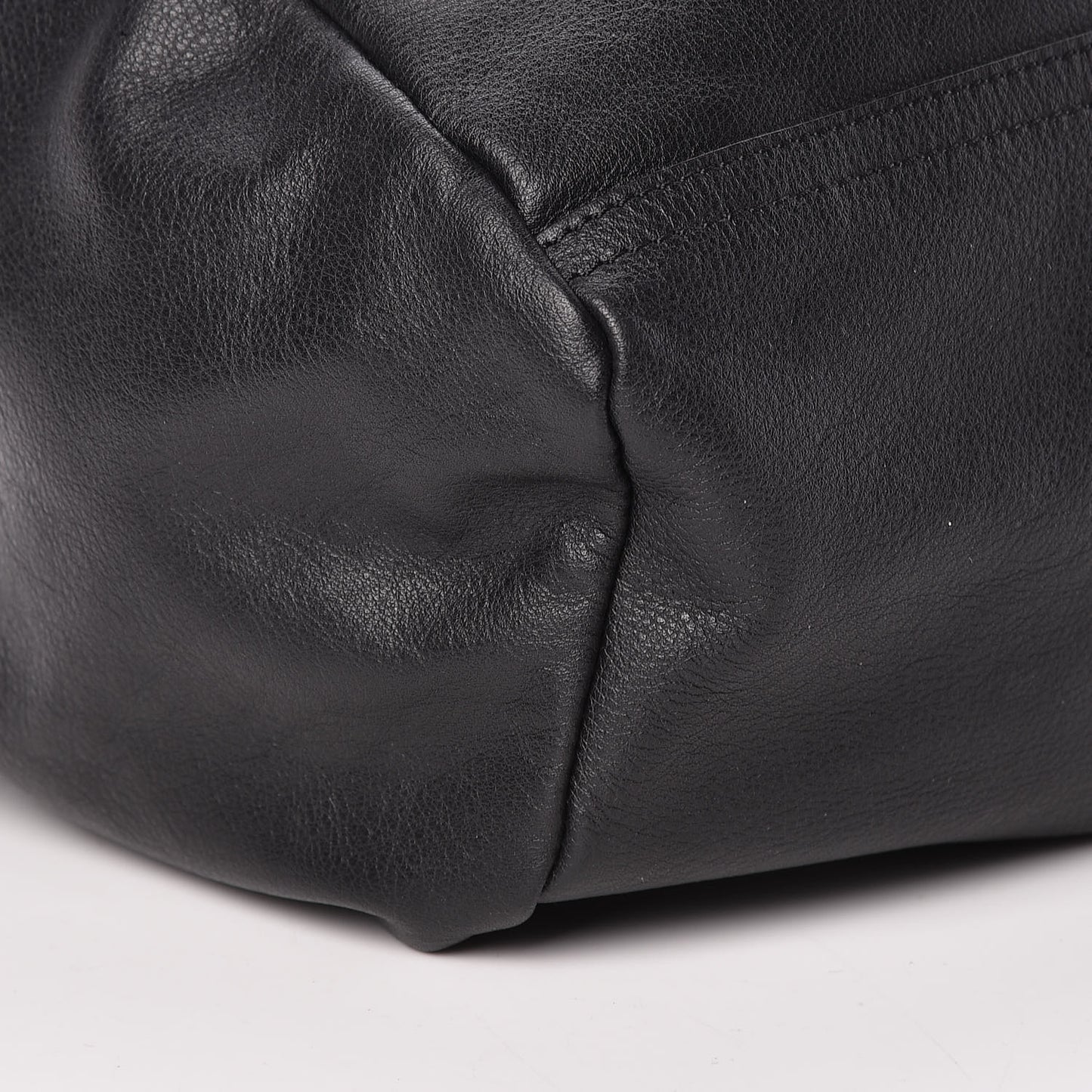 Calfskin Large Pandora Logo Strap Black