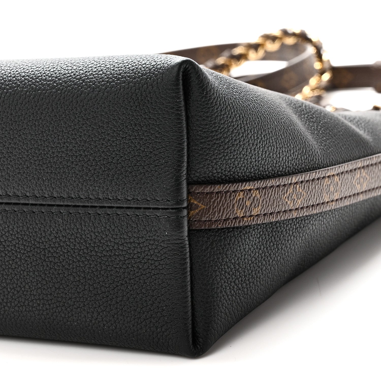 Louis Vuitton Calfskin Multipass Black 9 of 9