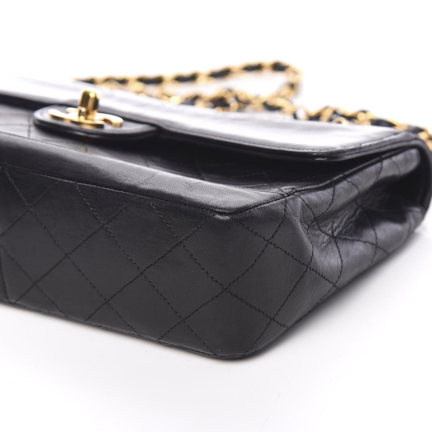 Lambskin Quilted Medium Single Flap Black