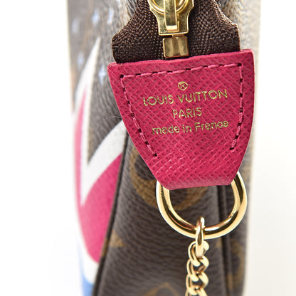 Louis Vuitton Monogram 2018 Christmas Animation Mini Bears Pochette Accessories 6 of 8