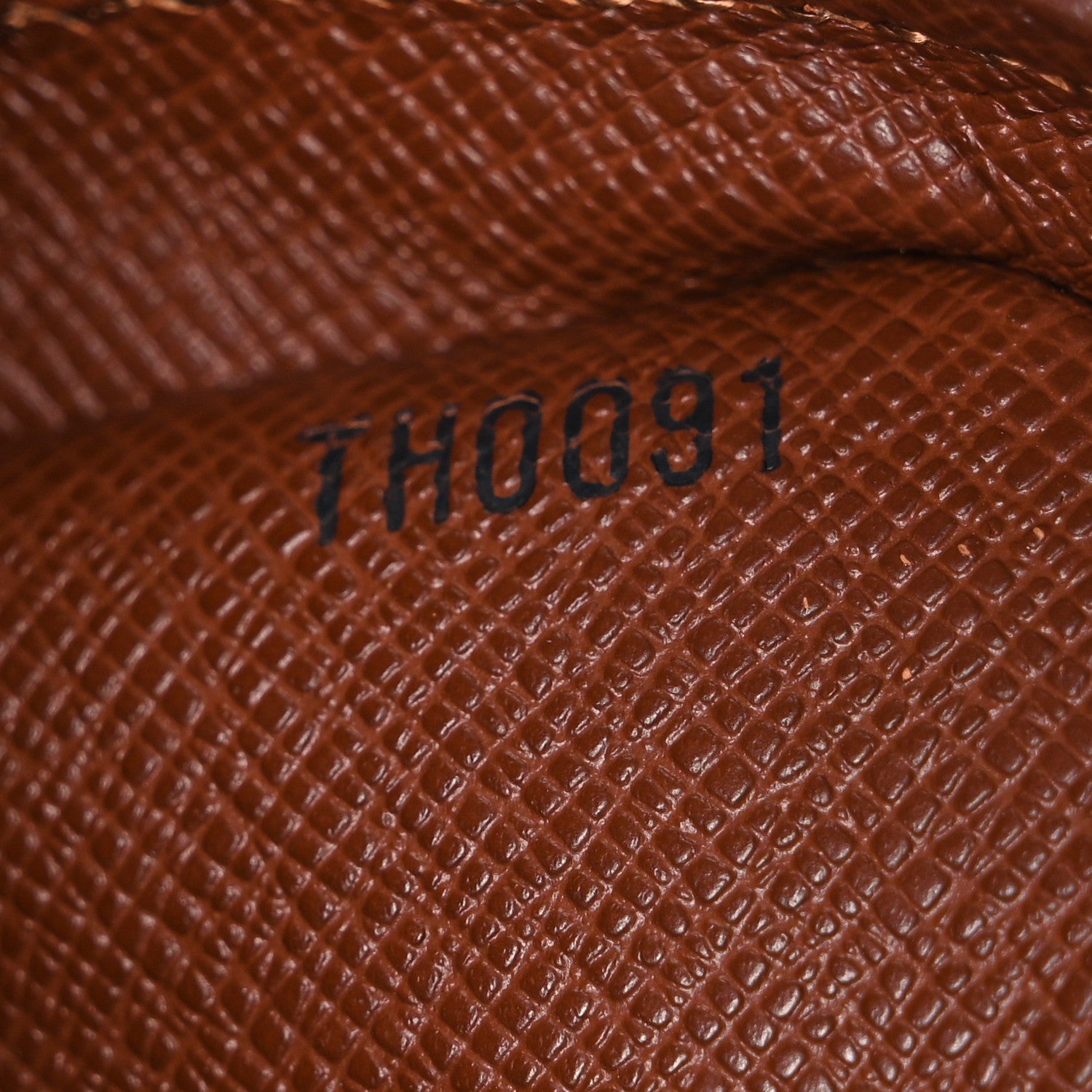 Louis Vuitton Monogram Amazone 7 of 10
