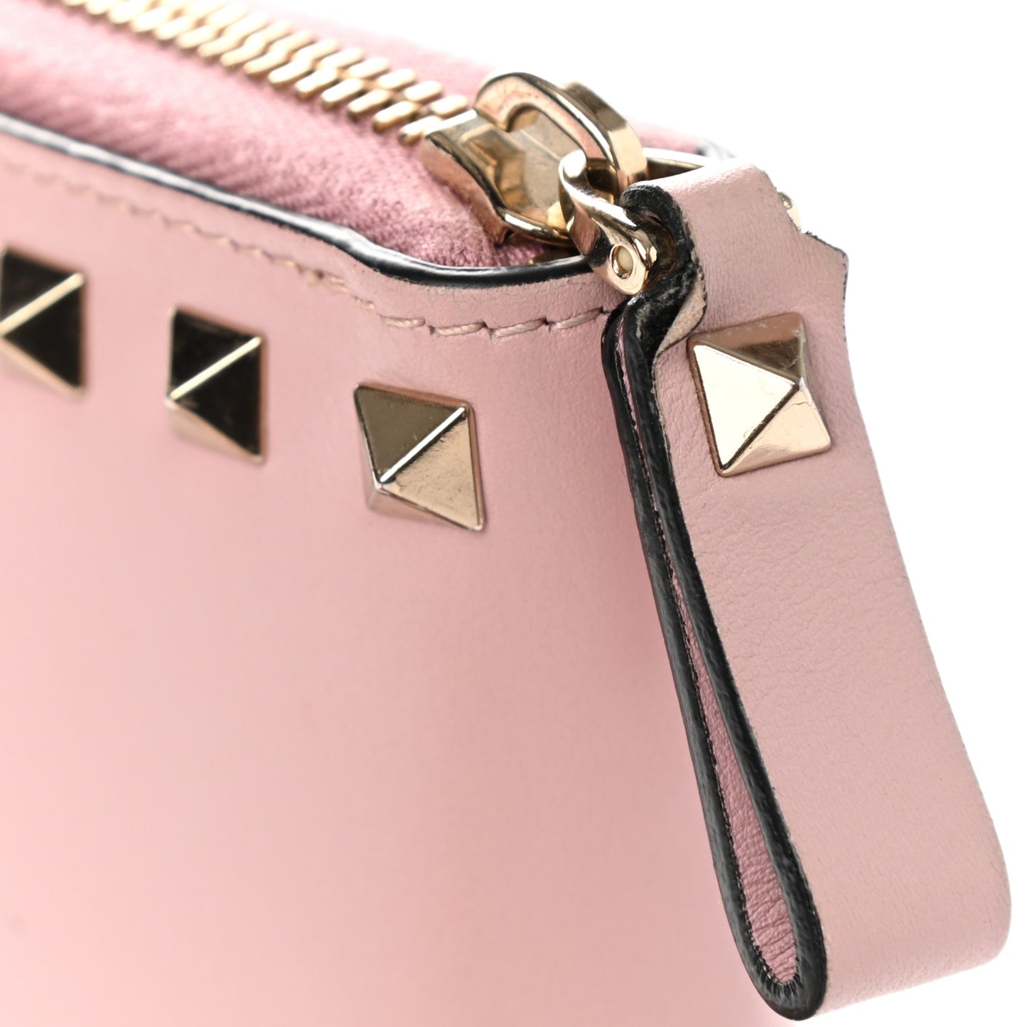 Calfskin Rockstud Zip Around Wallet Cipria