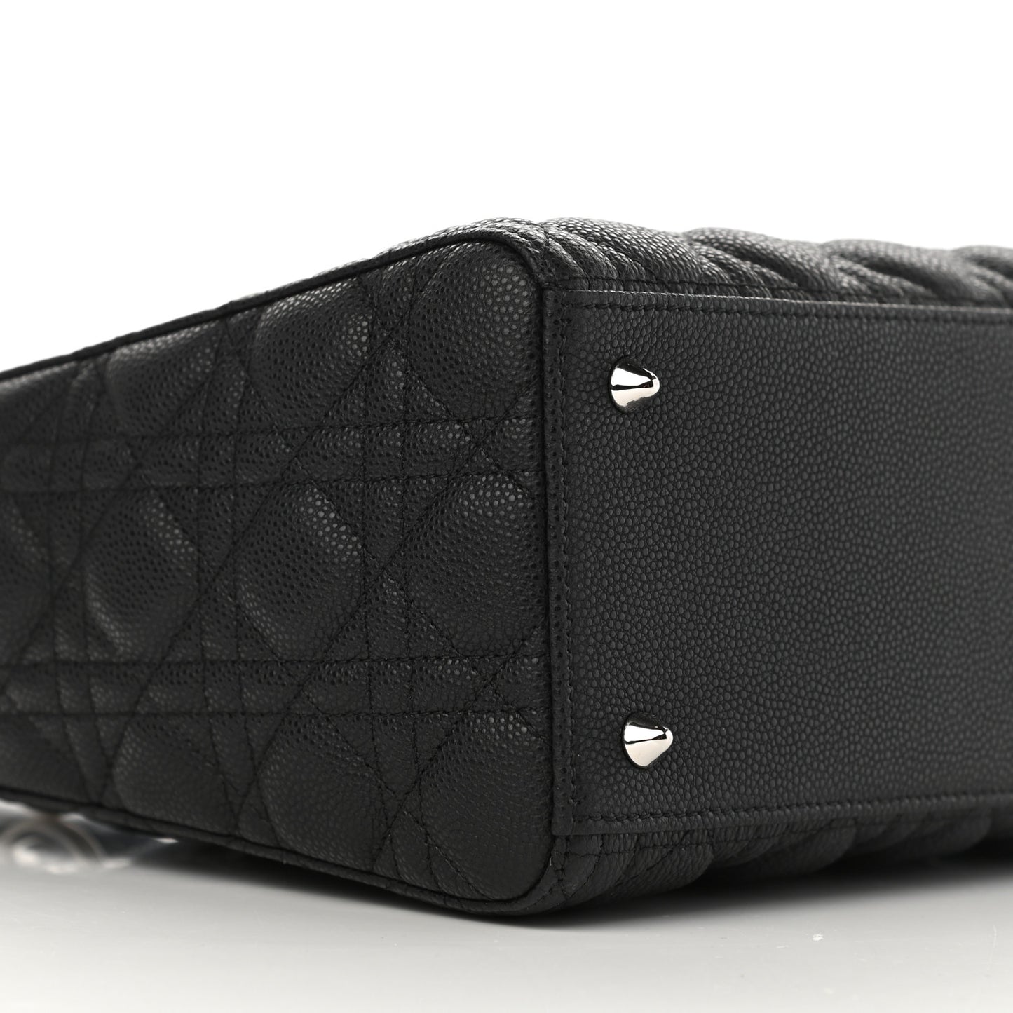 Grained Calfskin Cannage Medium Lady Dior Black