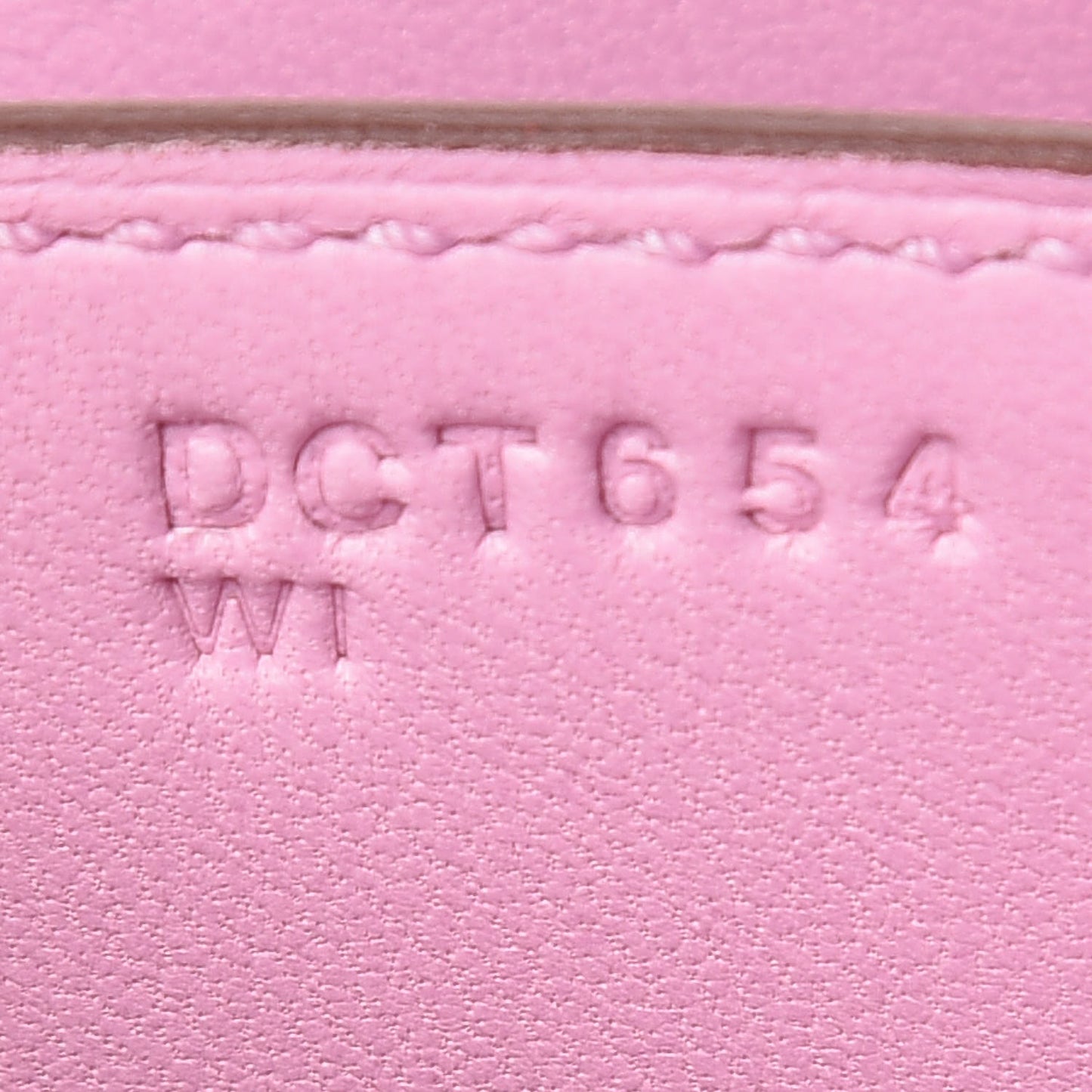 Epsom Constance 18 Mauve Sylvestre
