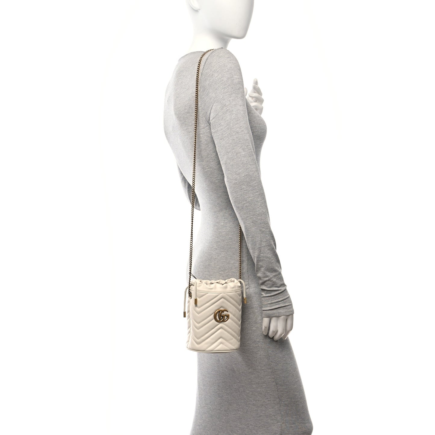 Calfskin Matelasse Mini GG Marmont 2.0 Bucket Bag White