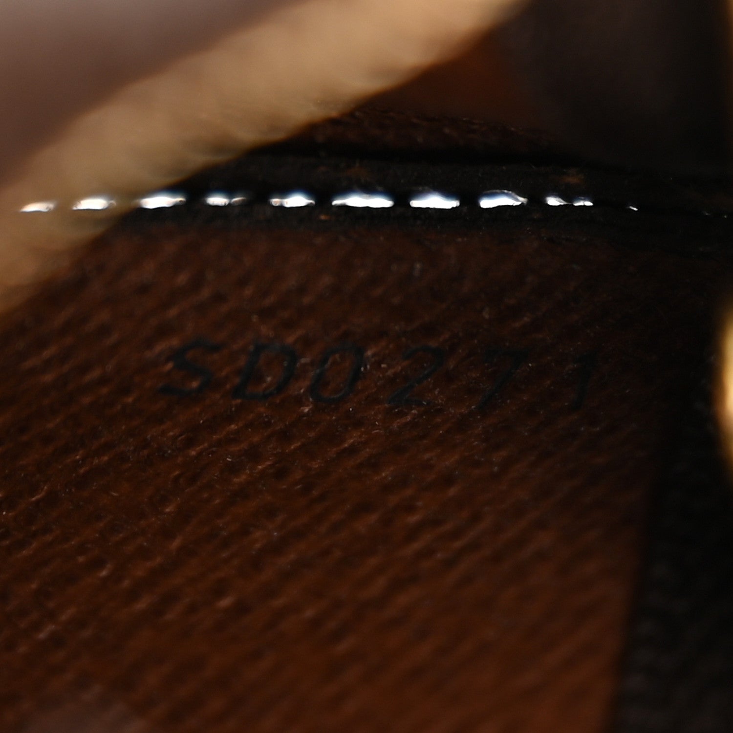 Louis Vuitton Monogram Key Pouch 7 of 10