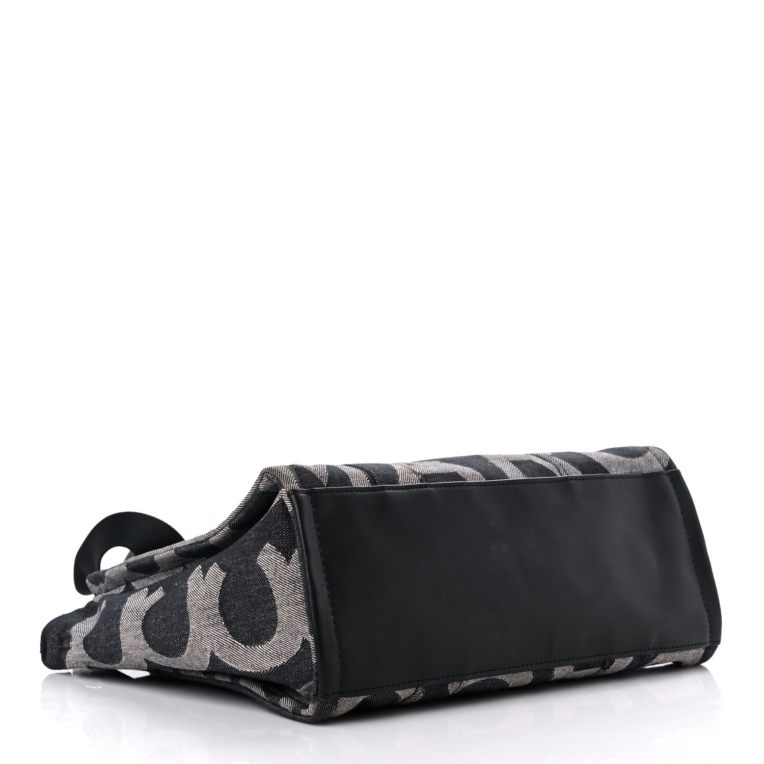 Marc Jacobs Denim Jacquard Medium The Monogram Tote Bag Denim Blue 4 of 18