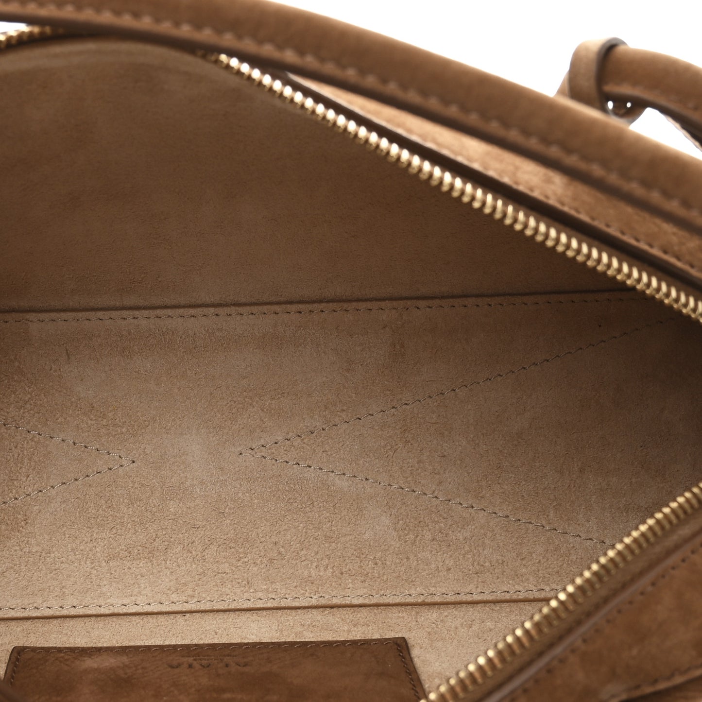 Nubuck Medium Le Teckel Bag Terre D'Ombre