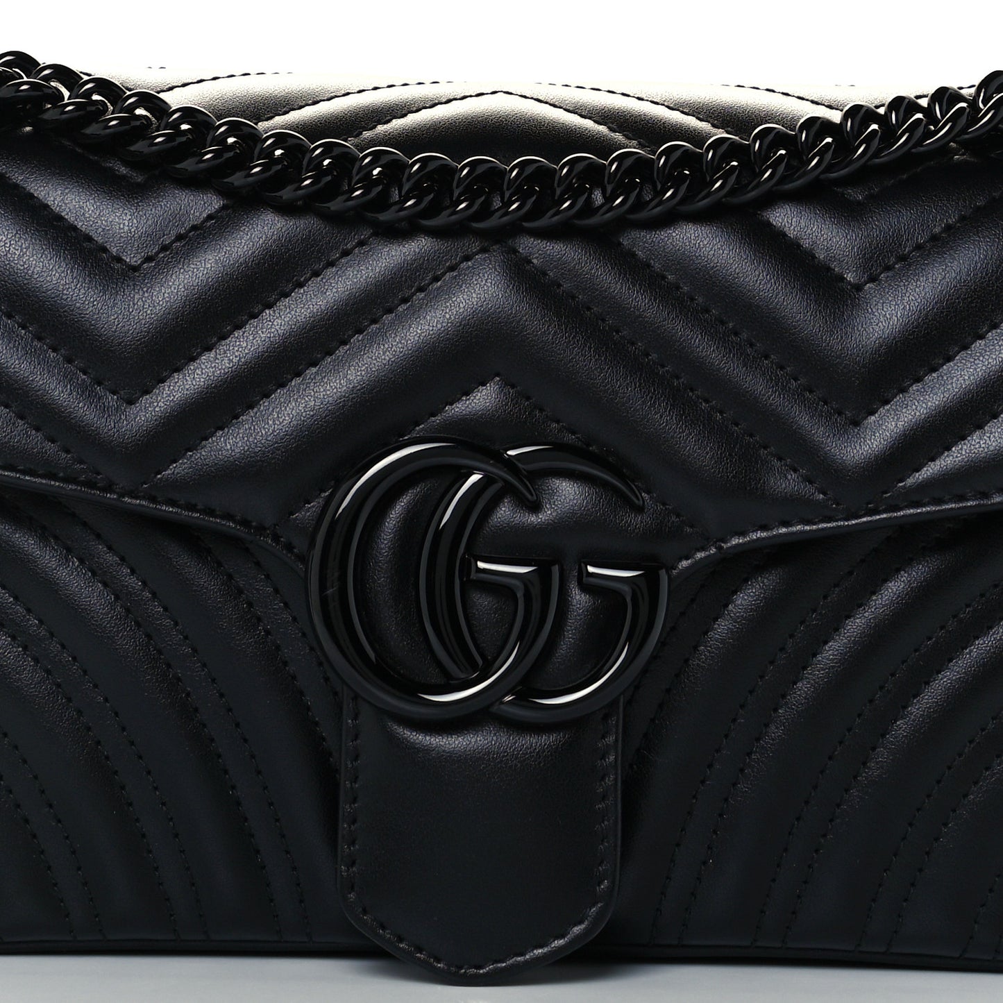 Calfskin Matelasse Monochrome Small GG Marmont Shoulder Bag Black