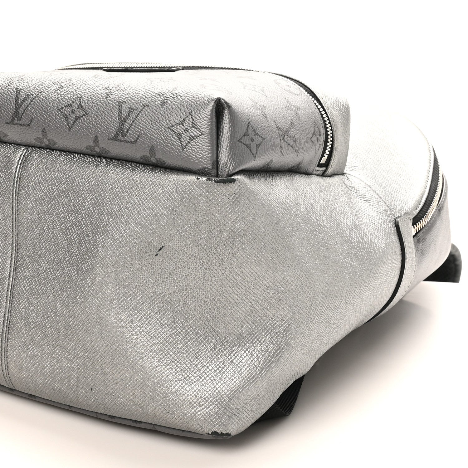 Louis Vuitton Monogram Taiga Discovery Backpack PM Silver 9 of 10