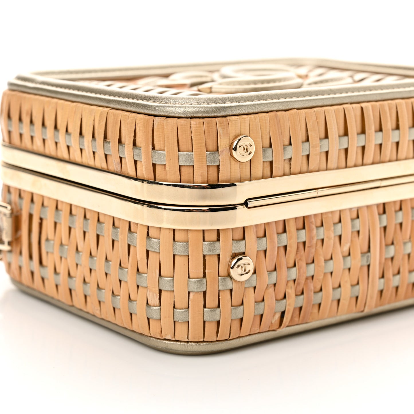 Raffia Calfskin Small CC Vanity Case Gold