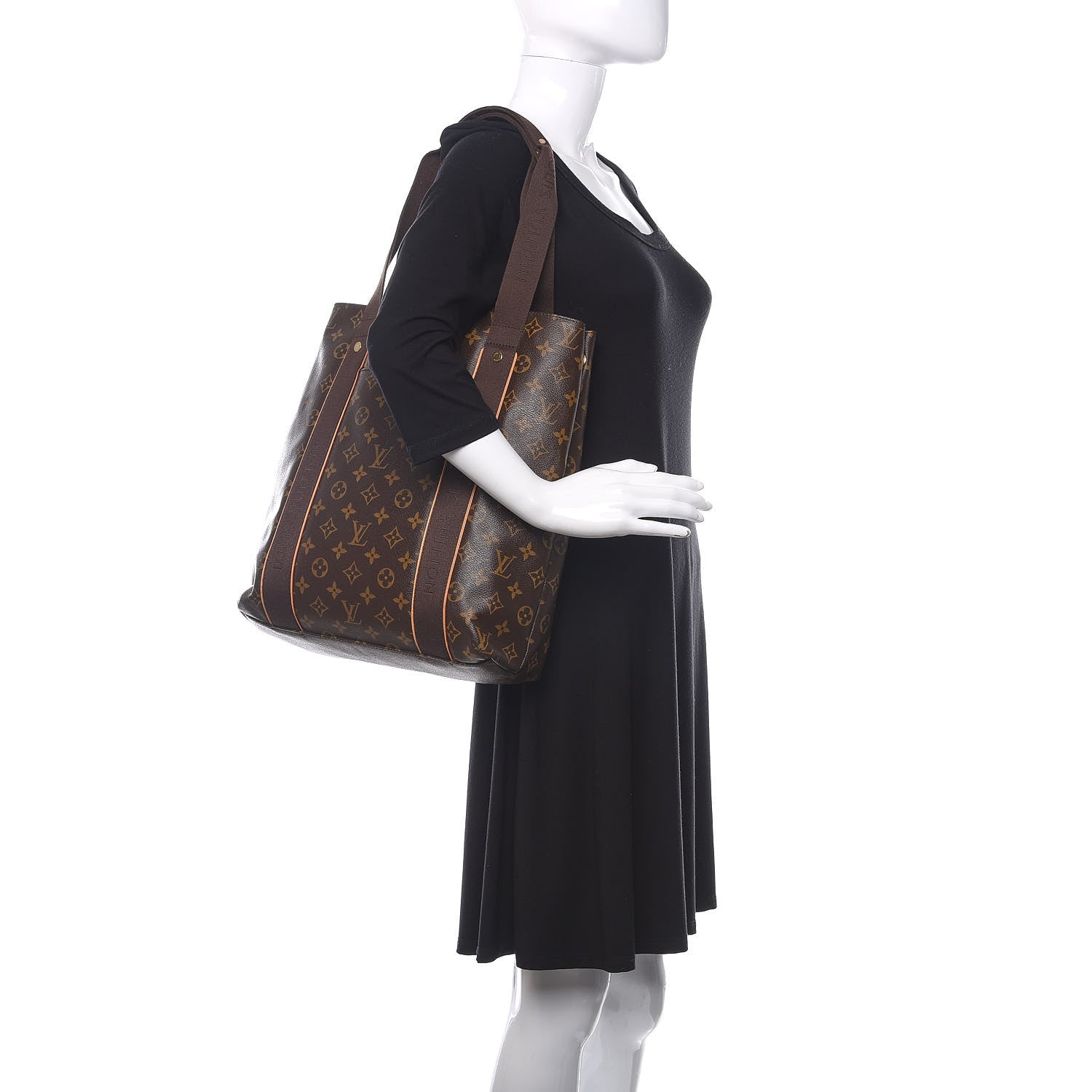Louis Vuitton Monogram Cabas Beaubourg 2 of 10