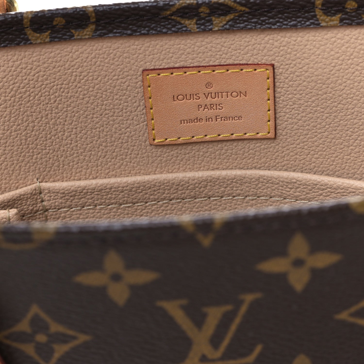 Louis Vuitton Monogram Sac Plat 6 of 8