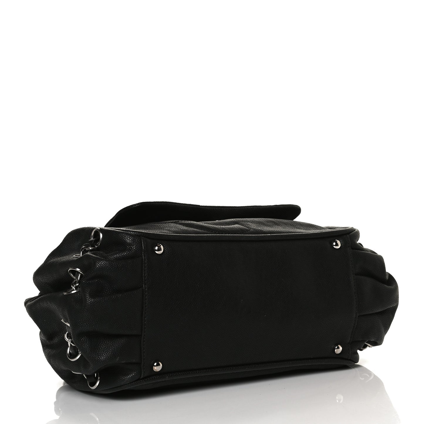 Caviar Diagonal Ligne Flap Black