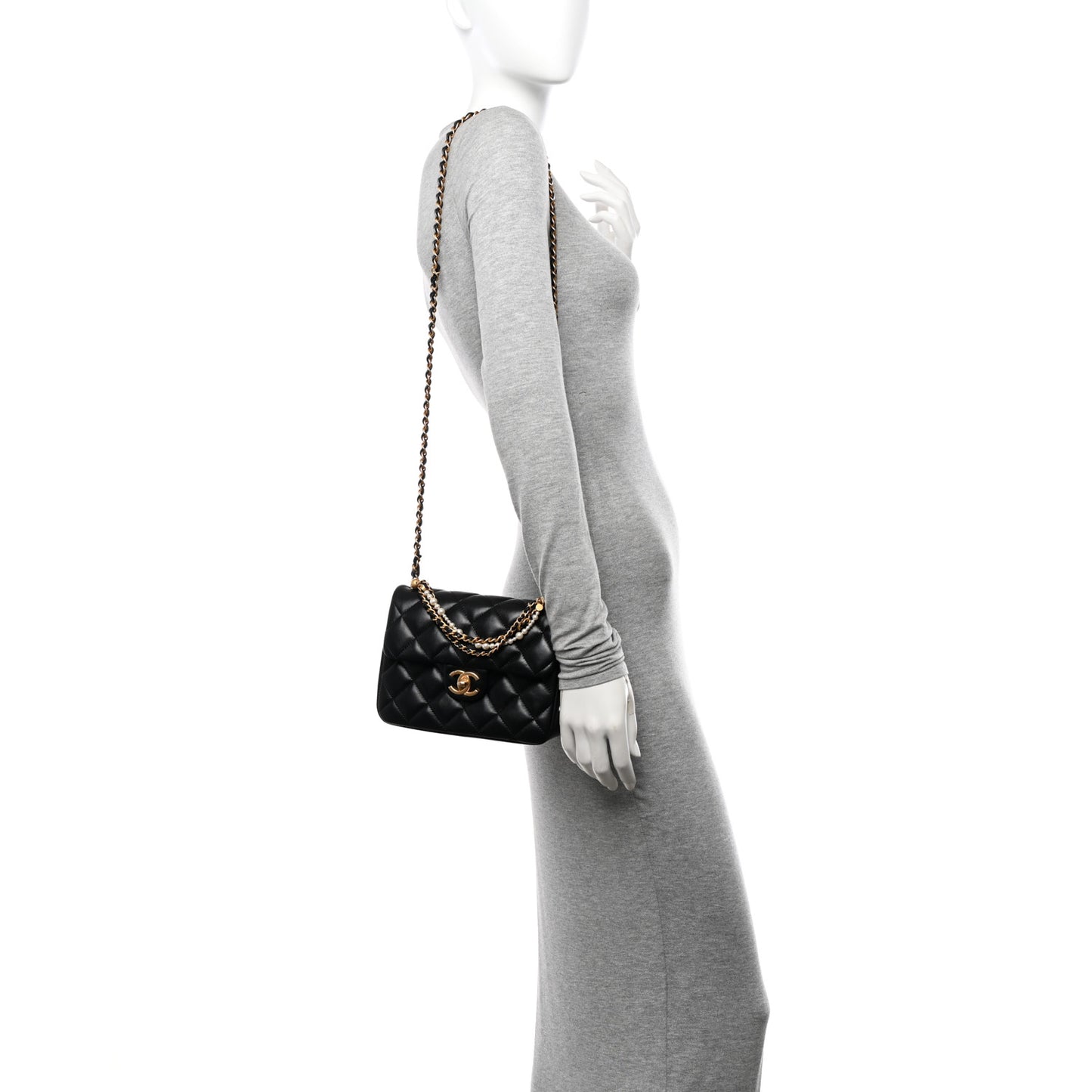 Shiny Lambskin Quilted Pearl Twist Mini Square Flap Black
