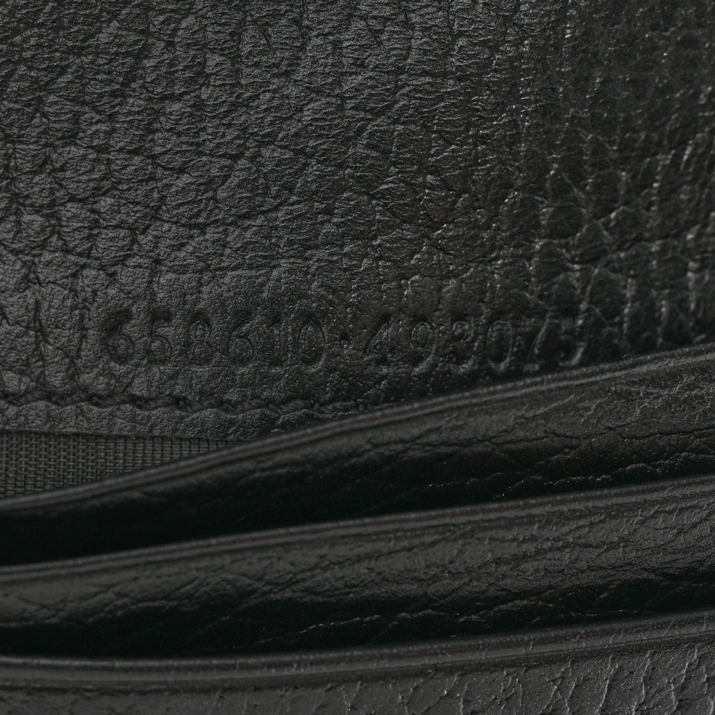 Dollar Calfskin GG Supreme Monogram GG Marmont Card Case Black Beige Ebony