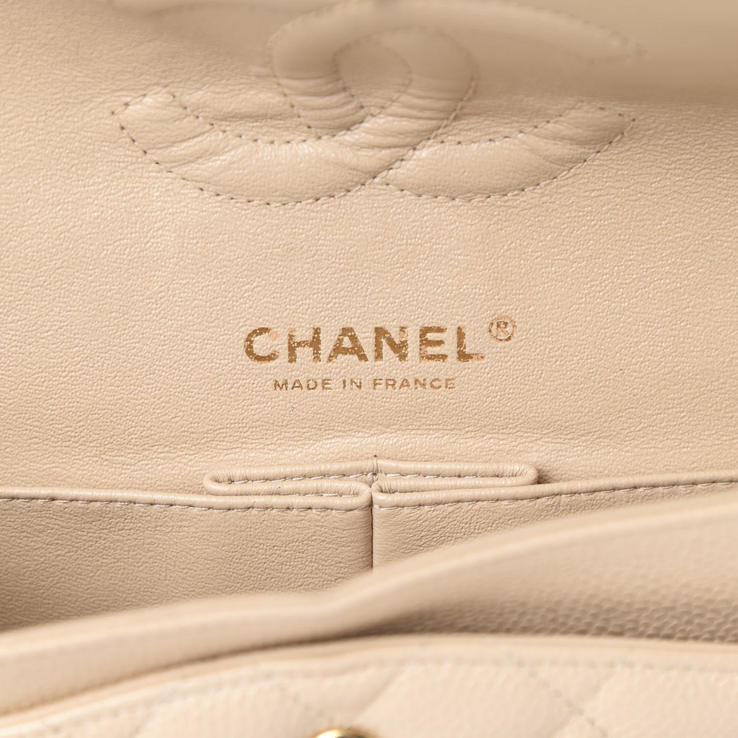 Caviar Quilted Medium Double Flap Beige Clair
