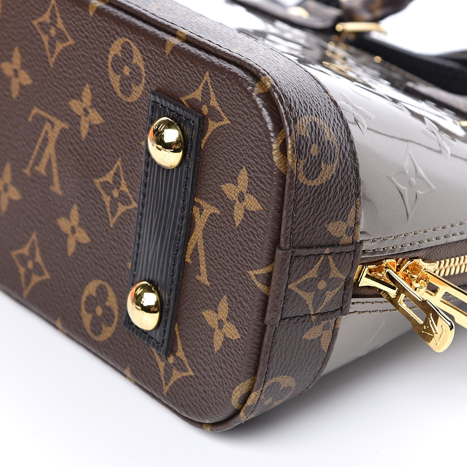 Louis Vuitton Vernis Epi Monogram Alma BB Champagne Metallise 8 of 8