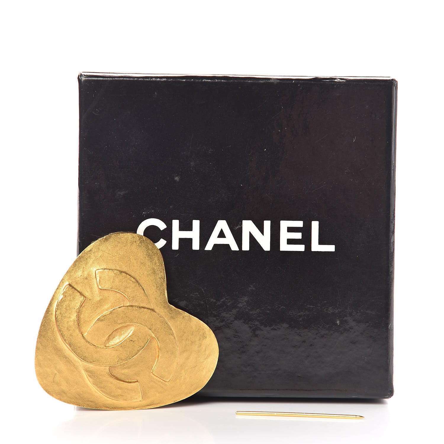 Chanel CC Heart Brooch Gold 4 of 4