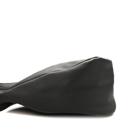 The Row Grained Calfskin Large Slouchy Banana Bag Black 4 of 9