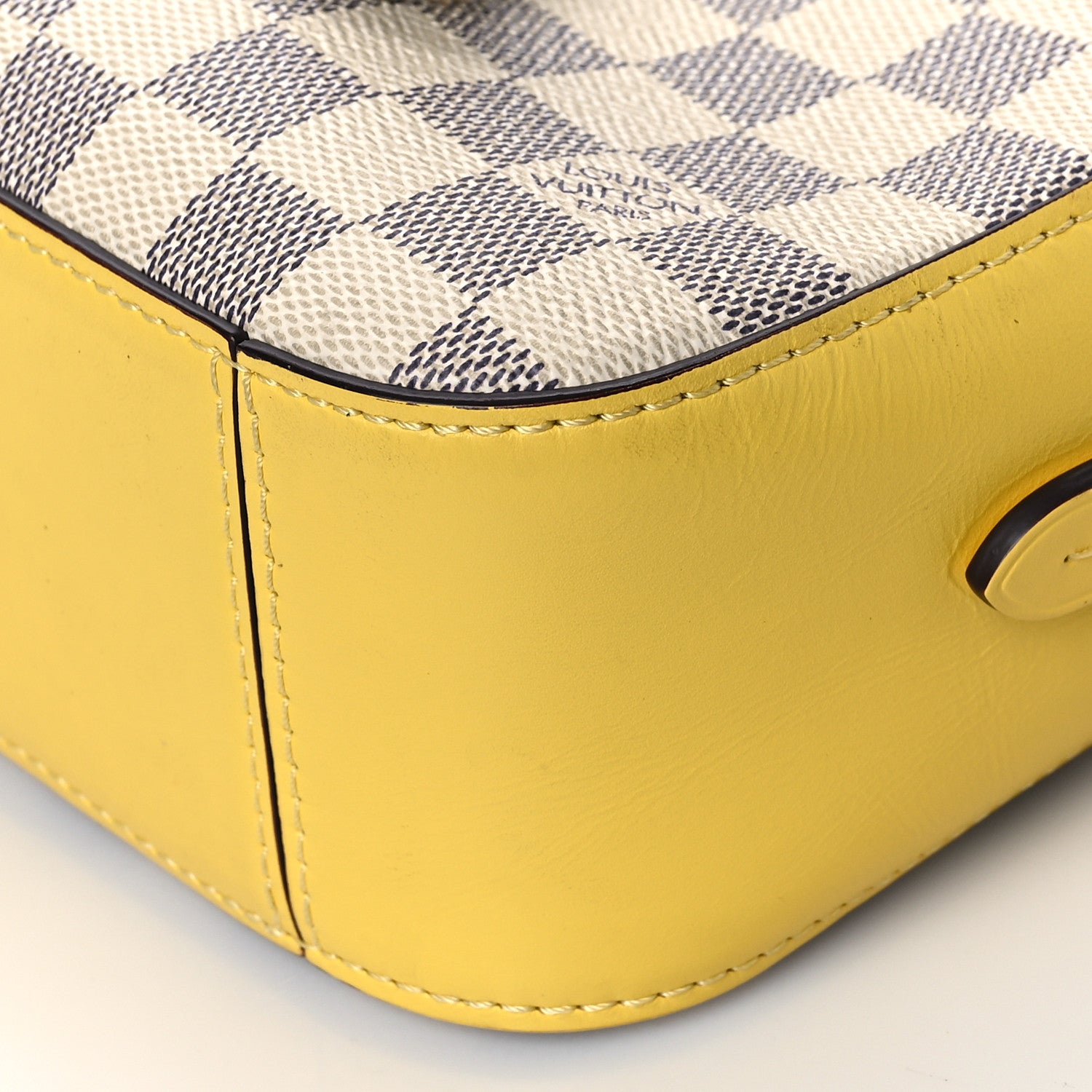 Louis Vuitton Damier Azur Saintonge Pineapple 8 of 9