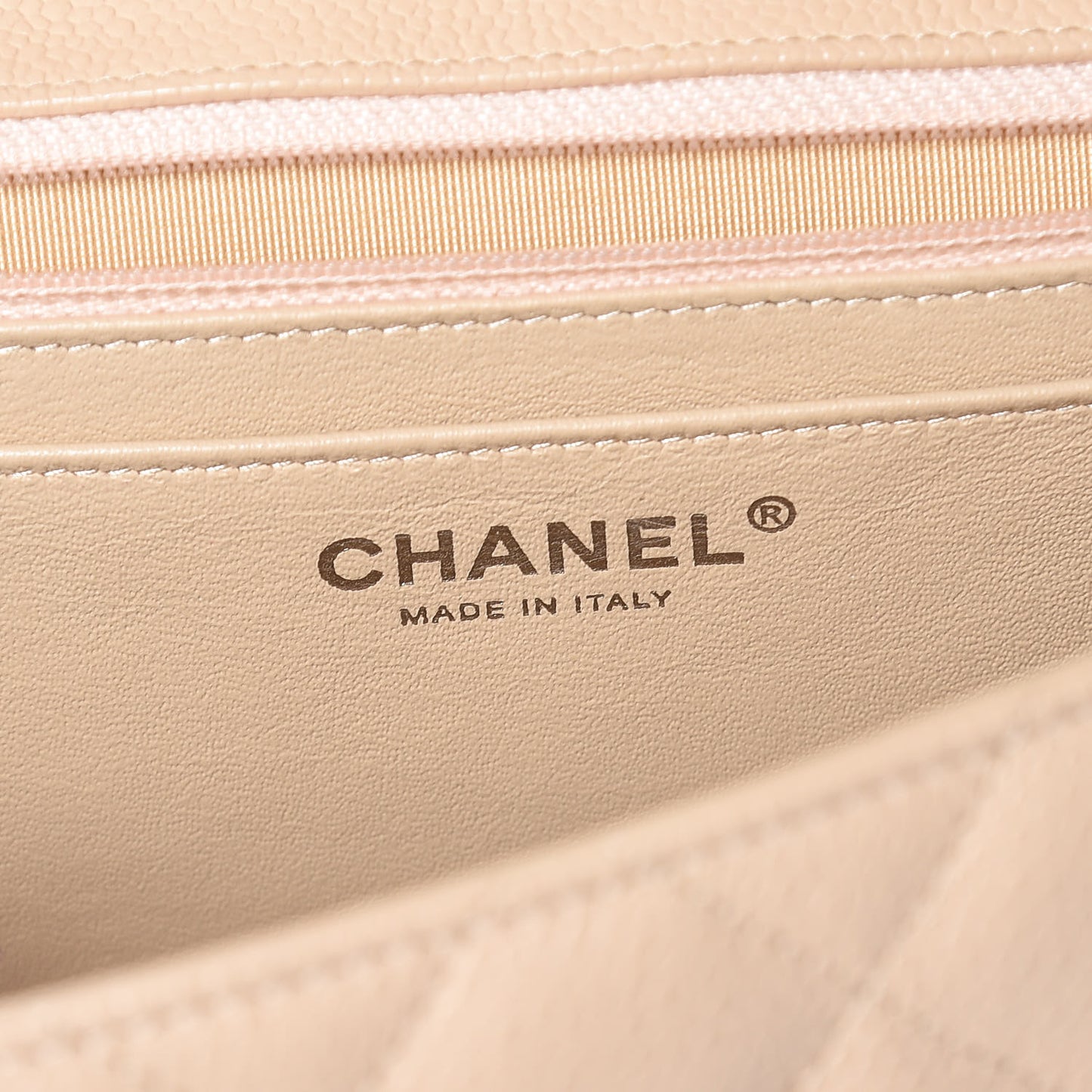 Caviar Quilted Jumbo Single Flap Beige Clair