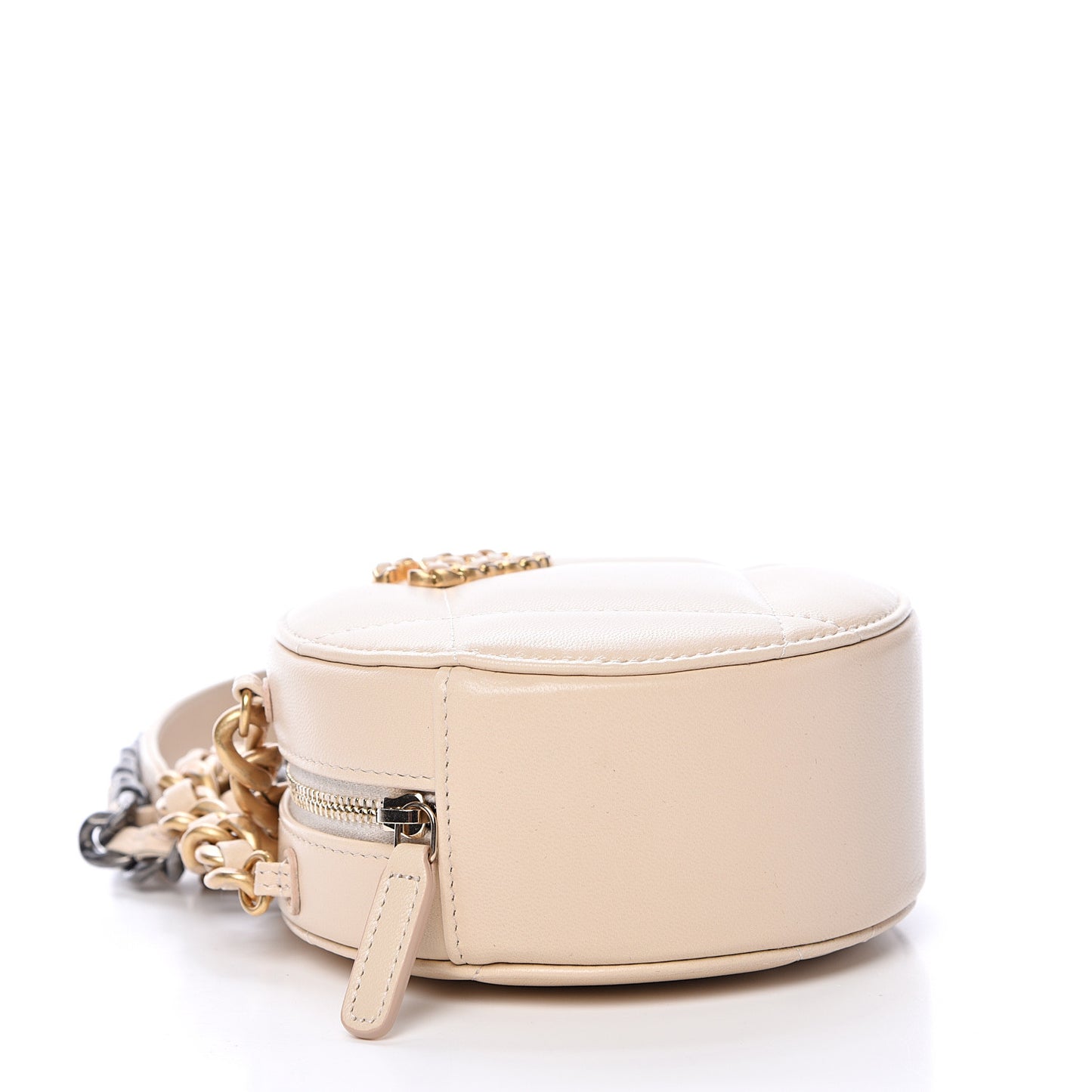 Lambskin Quilted 19 Round Clutch With Chain Beige