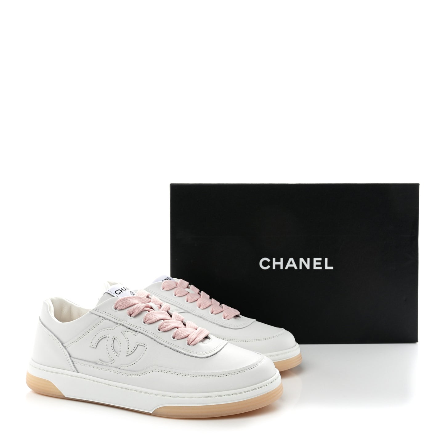 Calfskin Womens CC Sneakers 38 White Pink