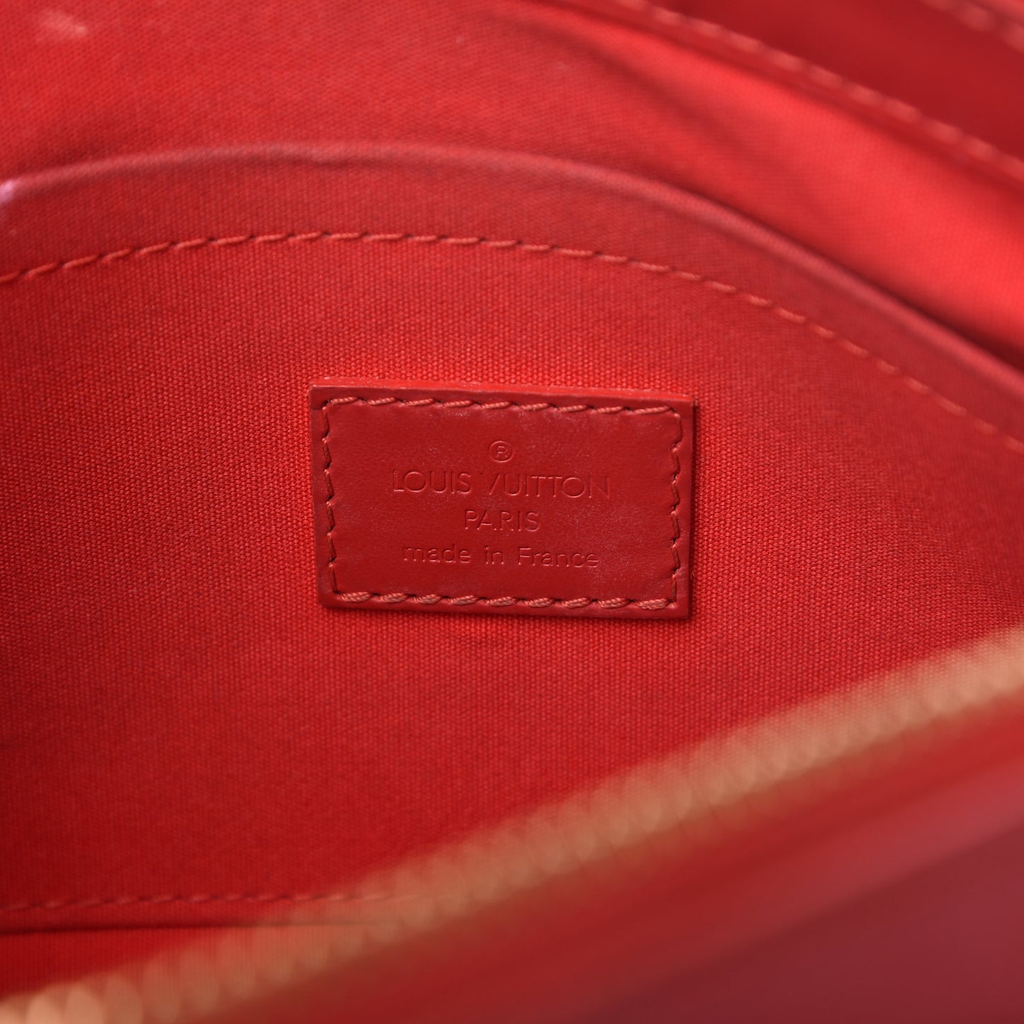 Epi Dhanura Castillan Red