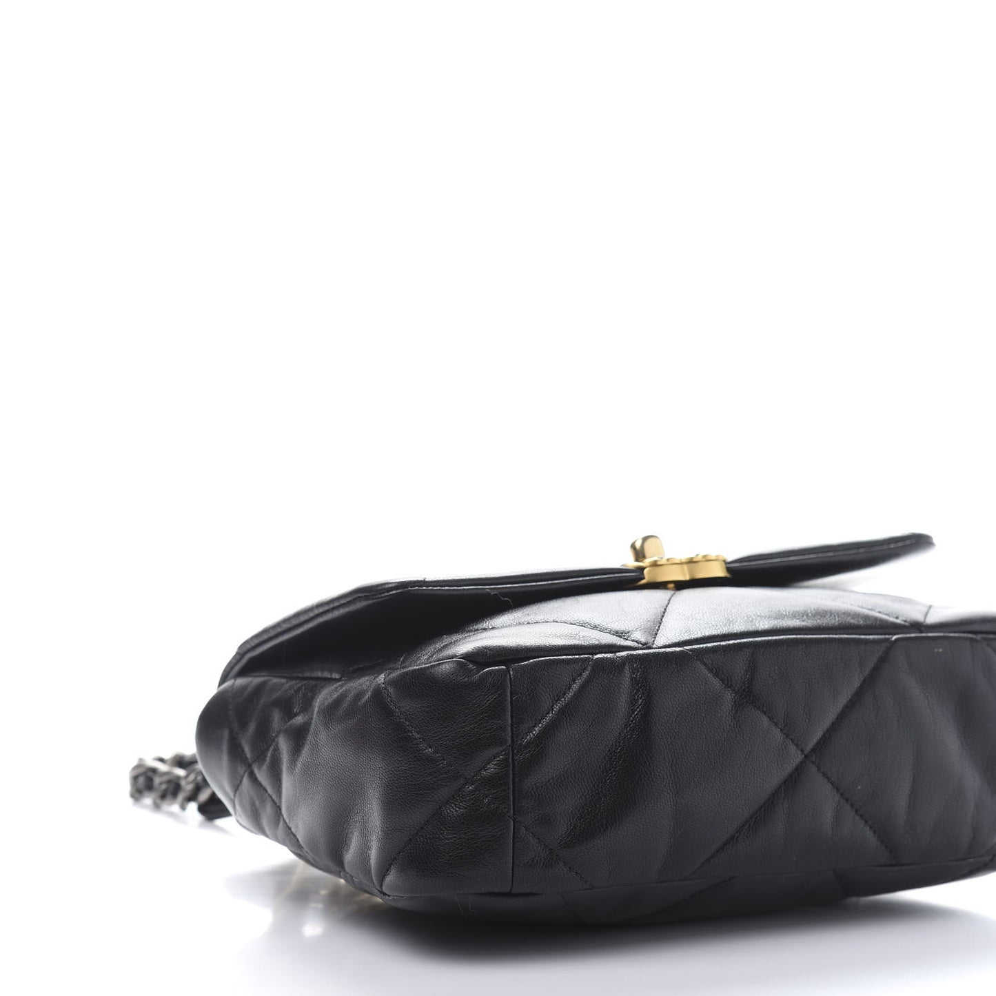 Goatskin Quilted Medium 19 Flap Black