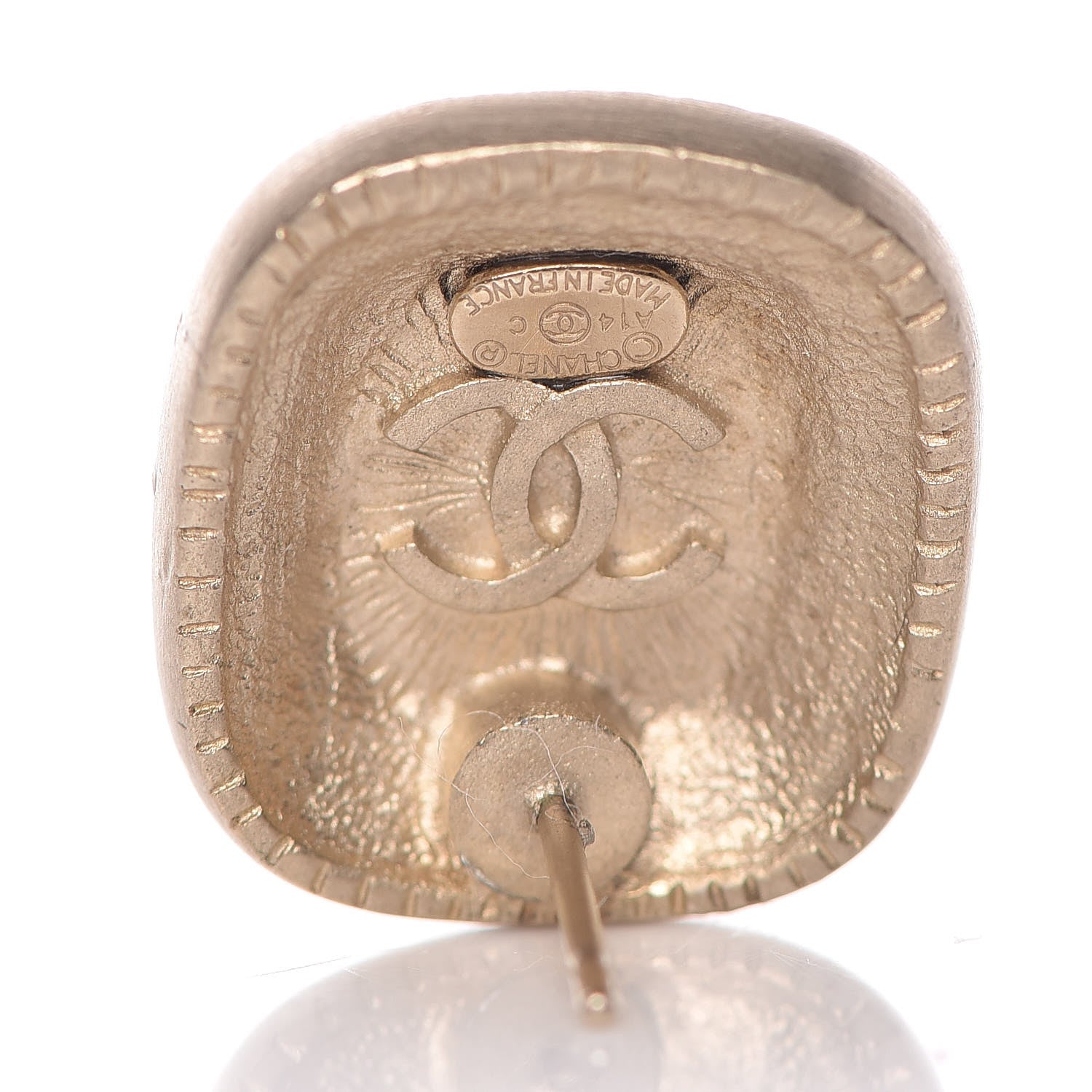 Chanel Glitter Enamel CC Earrings Beige Gold 4 of 4