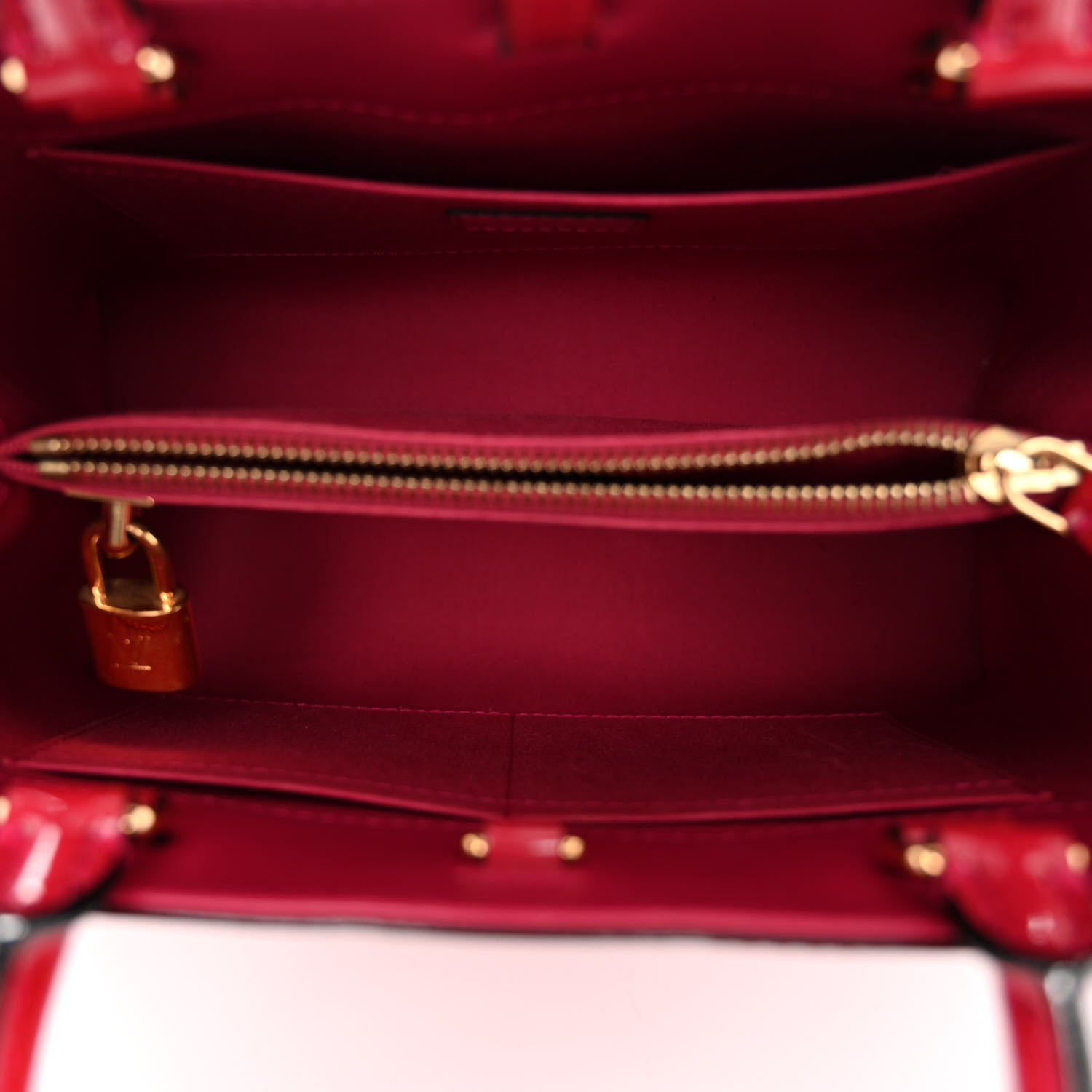 Louis Vuitton Vernis Montaigne BB Cherry 5 of 9