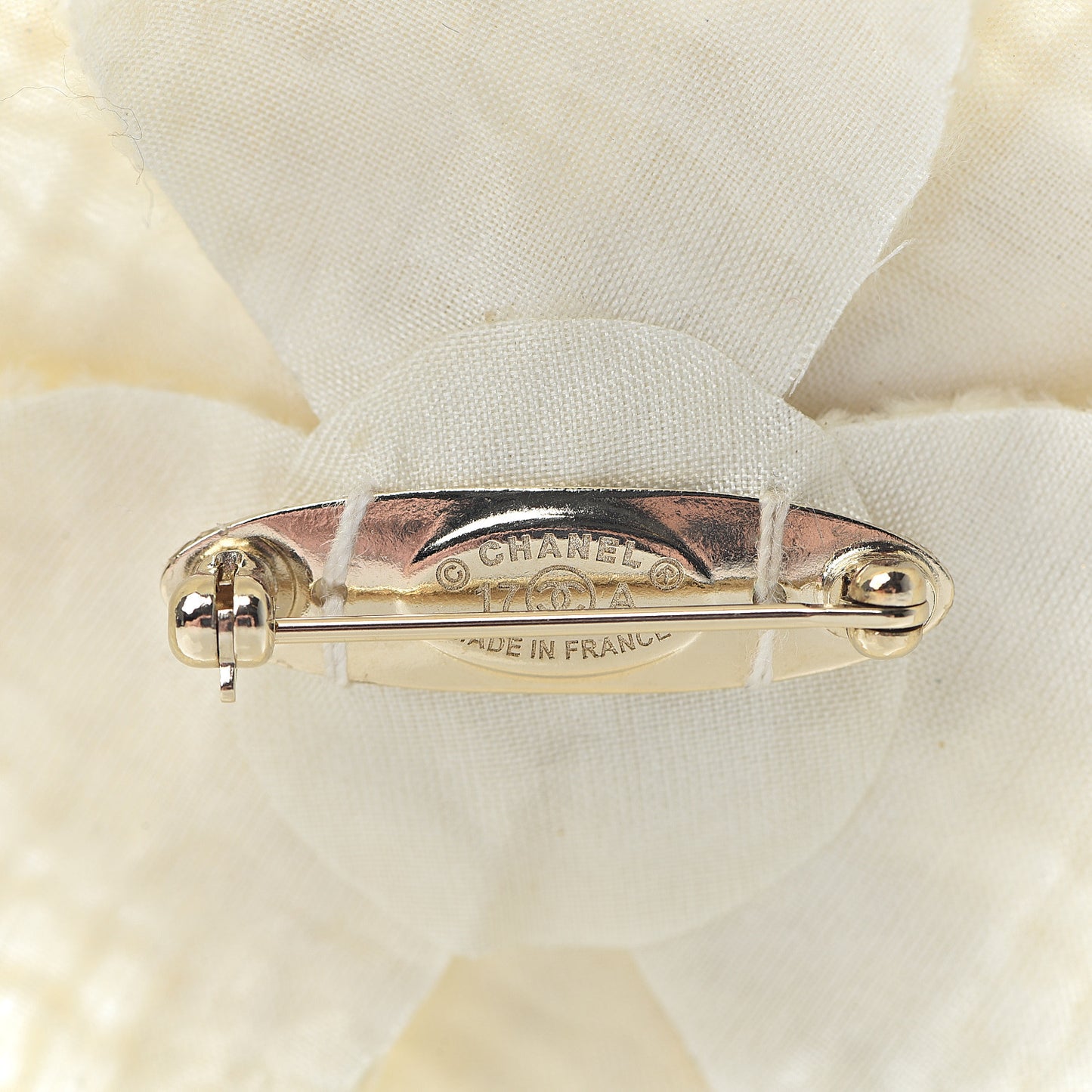Metallic Tweed CC Camellia Brooch Gold Ivory