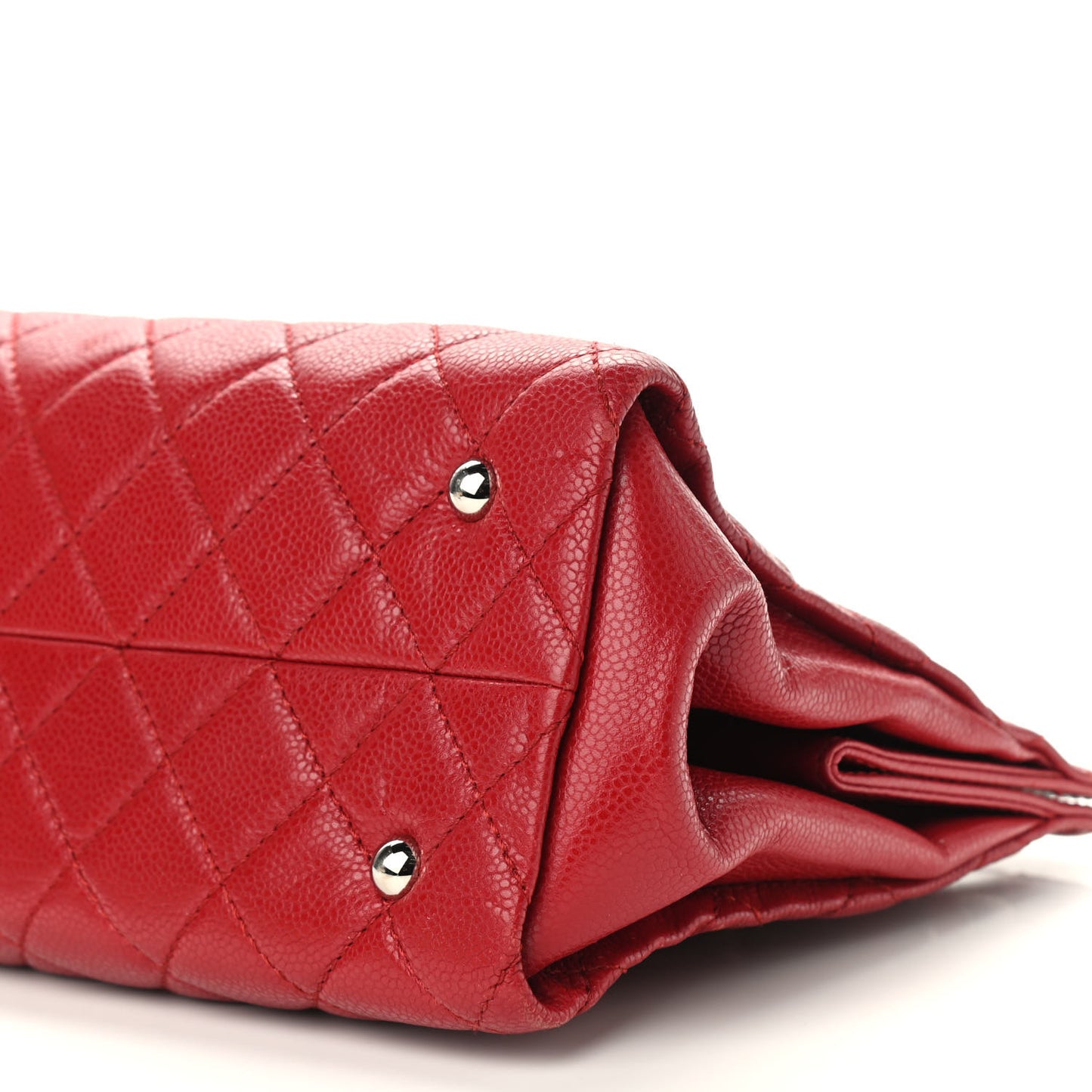 Caviar Quilted Timeless CC Shopping Tote Red