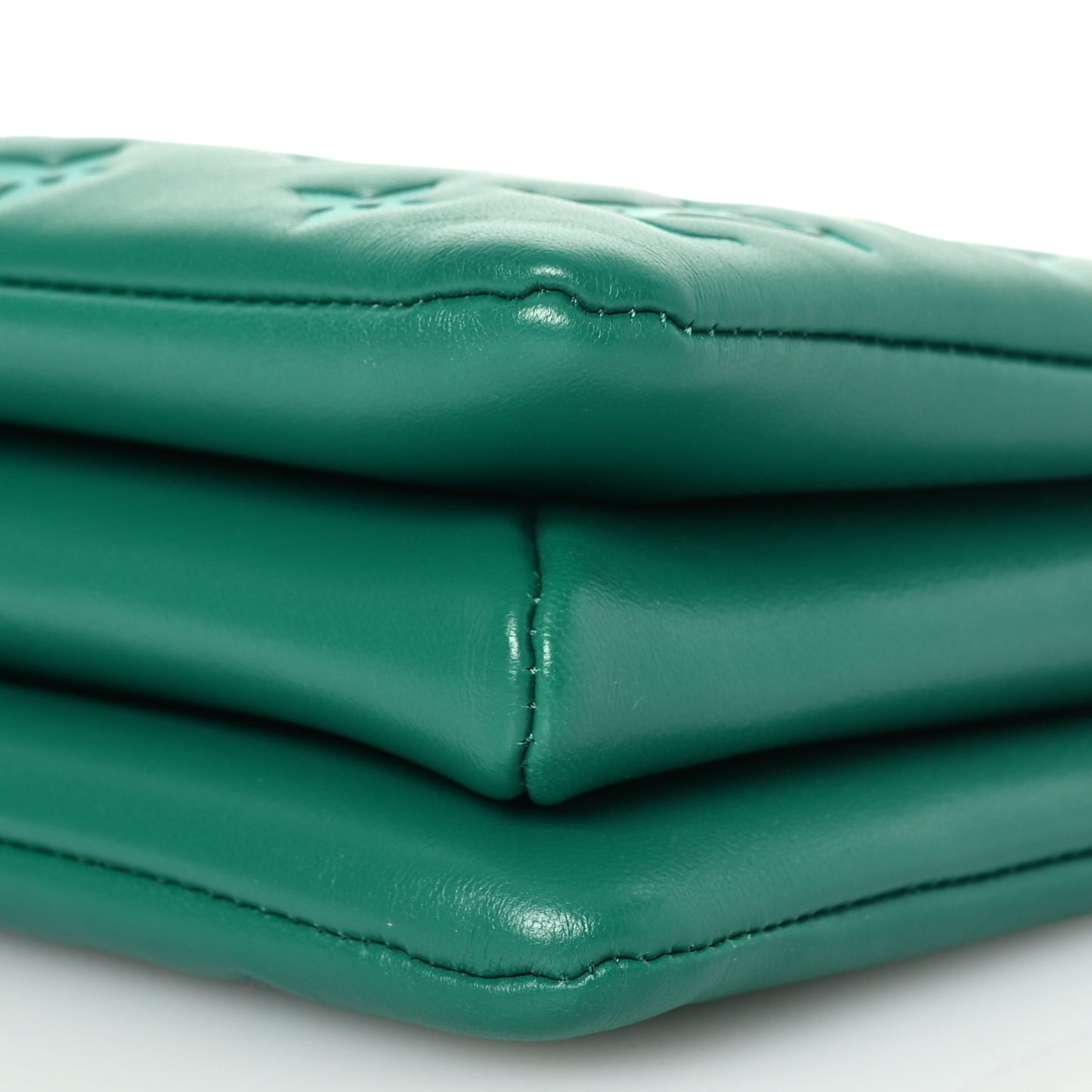 Lambskin Embossed Monogram Coussin BB Emeraude