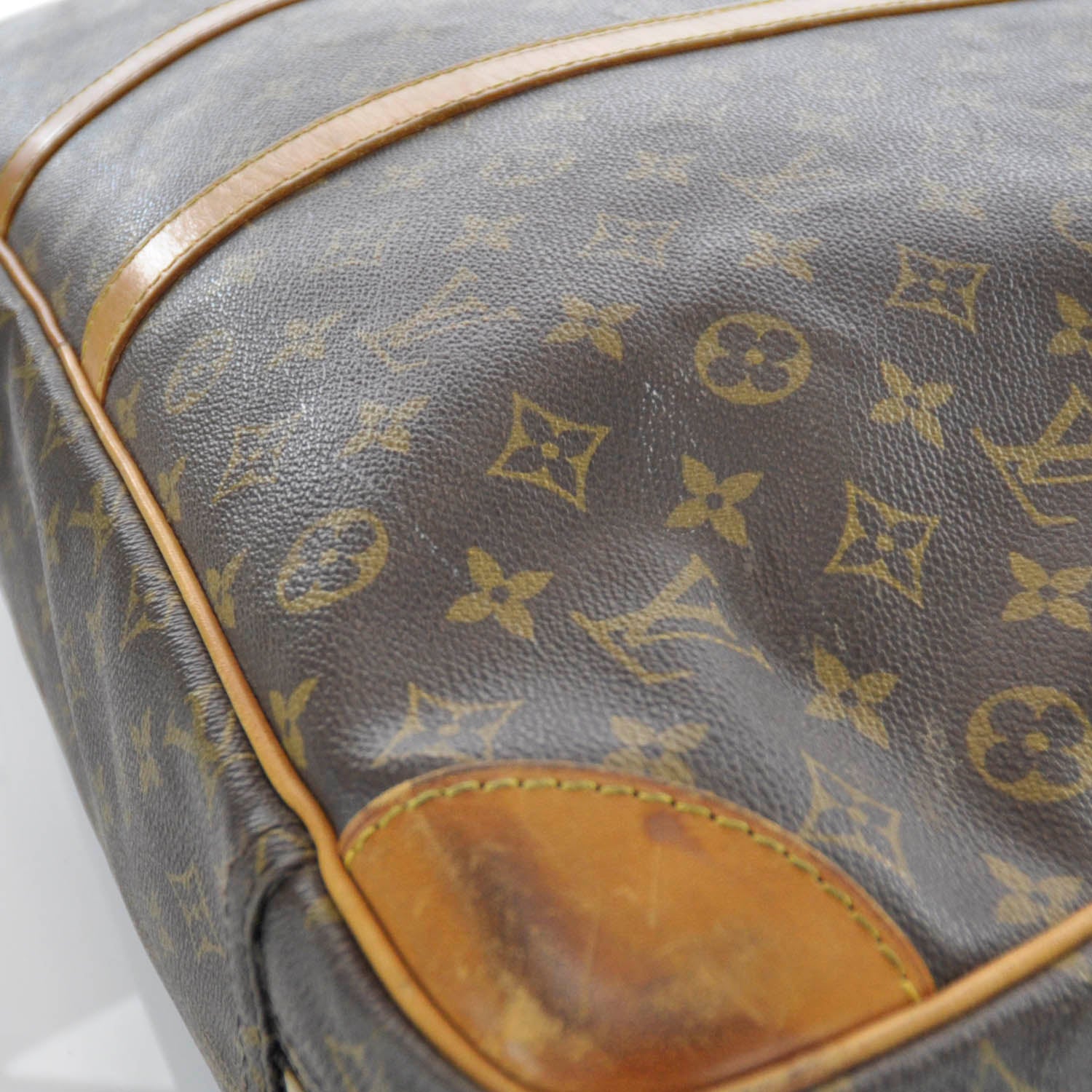 Louis Vuitton Monogram Sirius 60 6 of 10