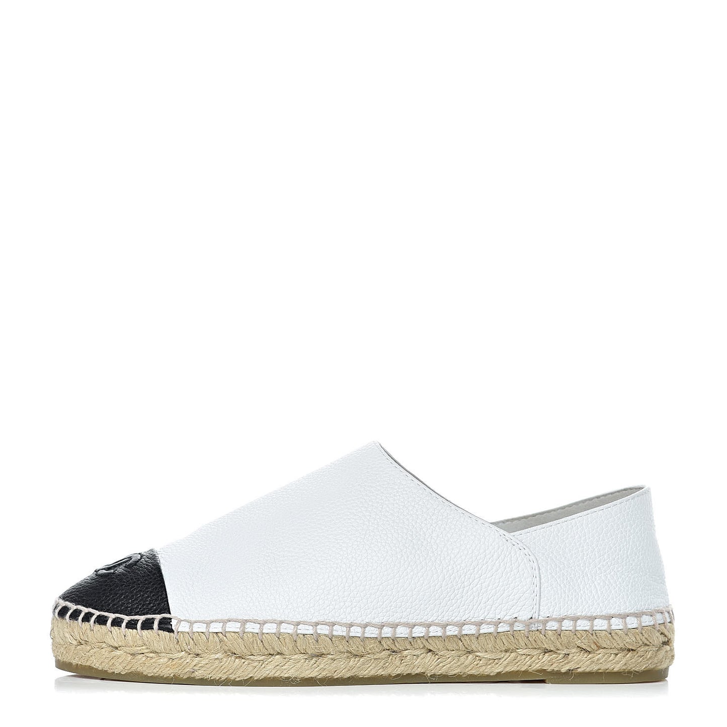 Grained Calfskin CC Espadrilles 38 White Black