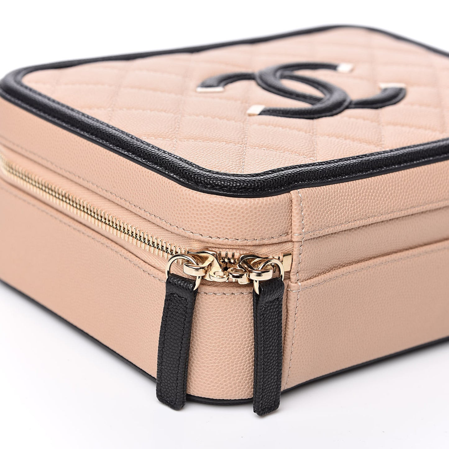 Caviar Quilted Medium CC Filigree Vanity Case Beige Black