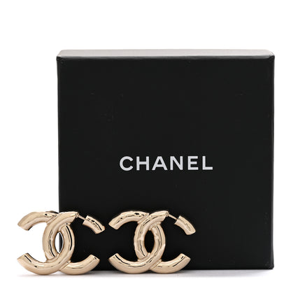 Chanel Metal Large CC Earrings Light Gold 5 of 5