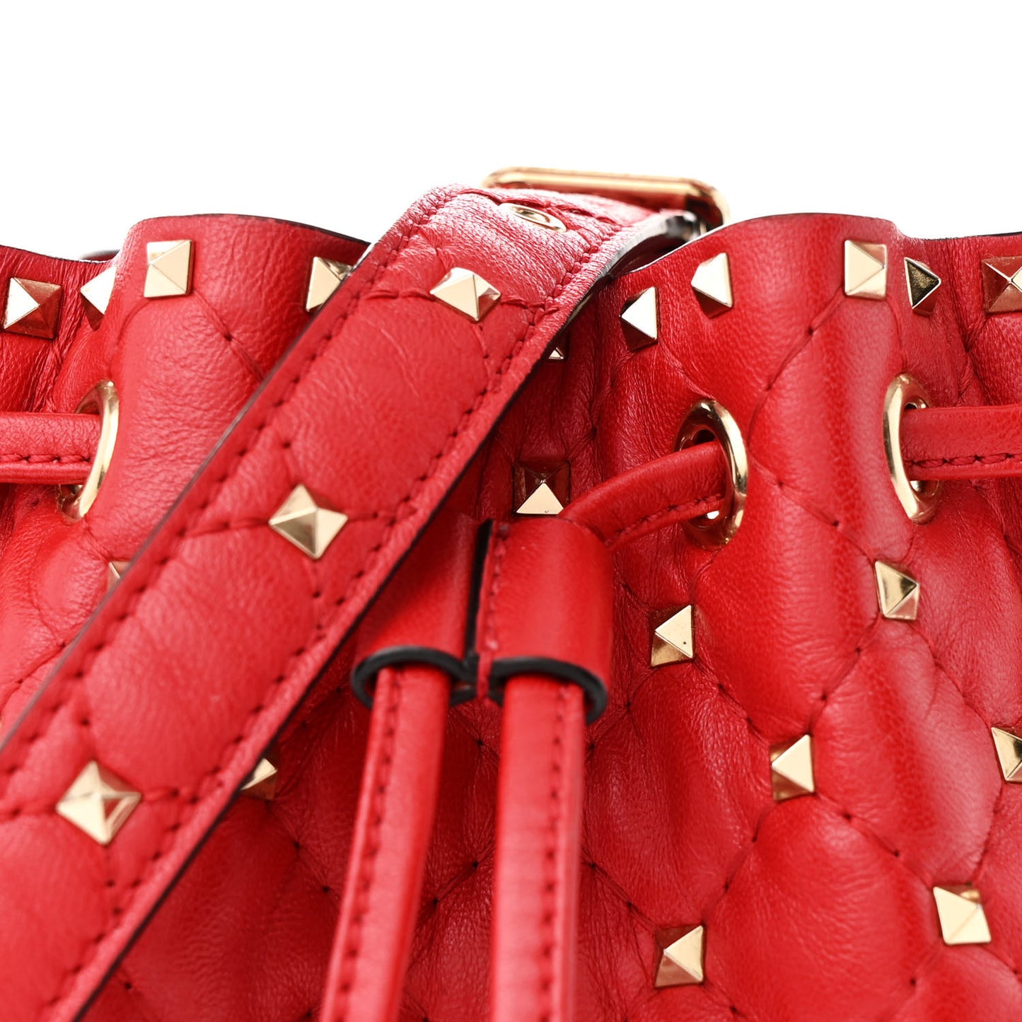 Nappa Mini Rockstud Spike Bucket Bag Rouge Pur
