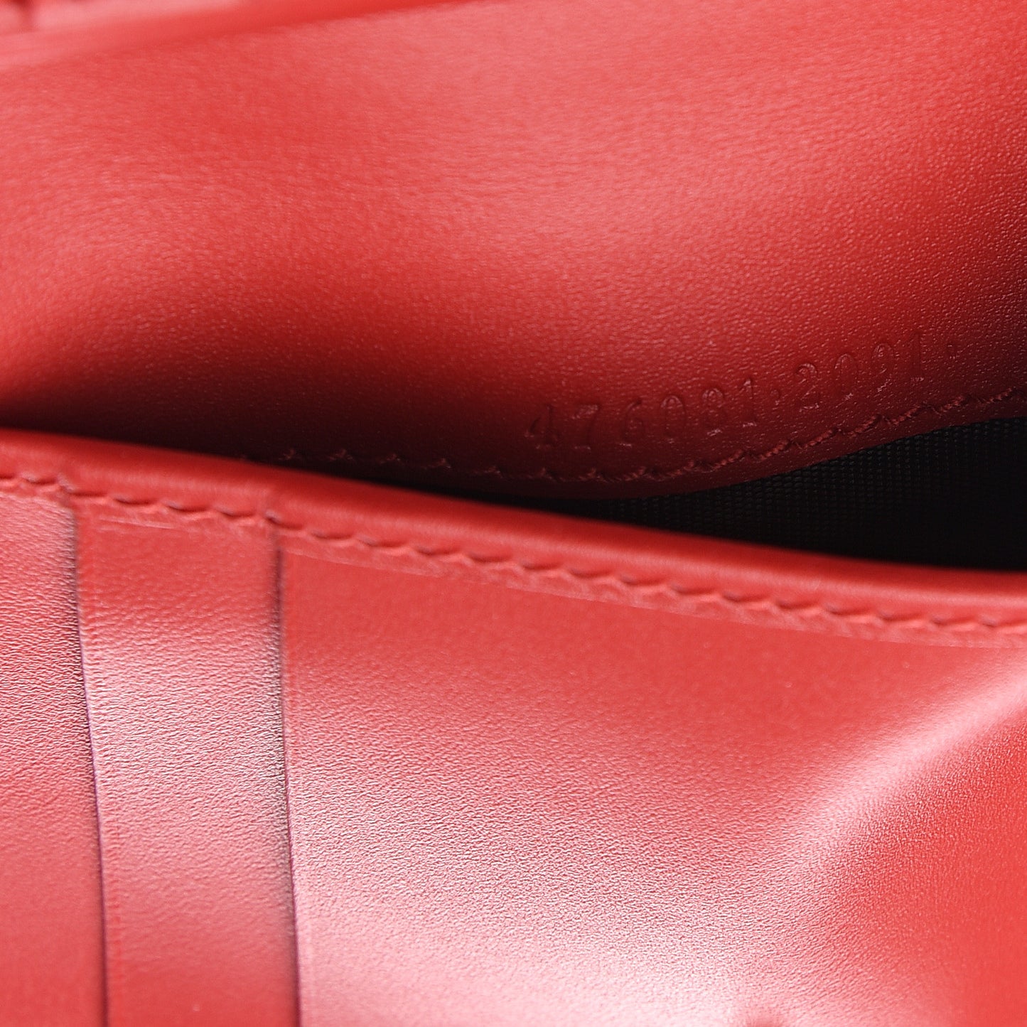 Calfskin Sylvie Wallet Hibiscus Red