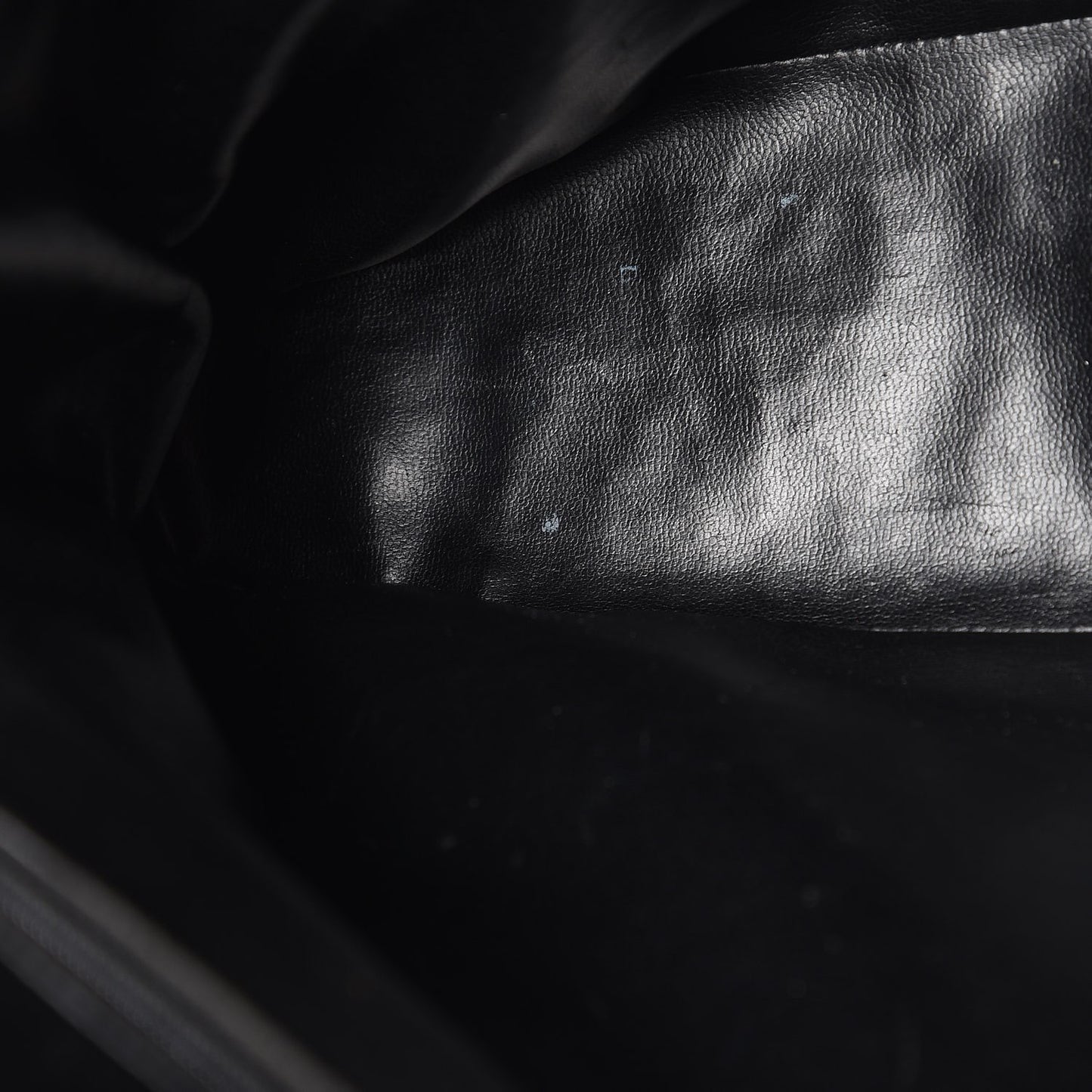 Caviar Large CC Shoulder Bag Black