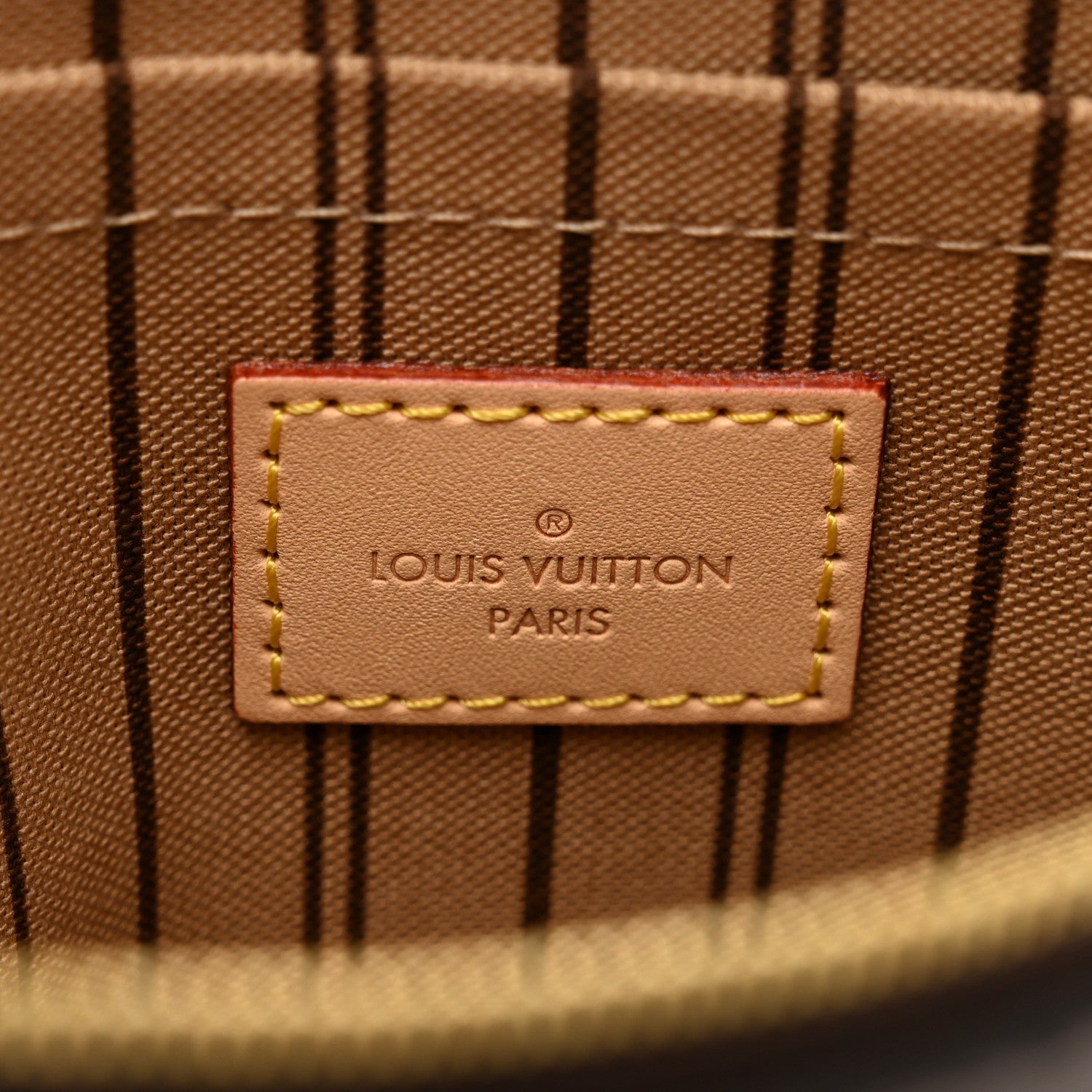 Louis Vuitton Monogram Neverfull MM GM Pochette 6 of 6